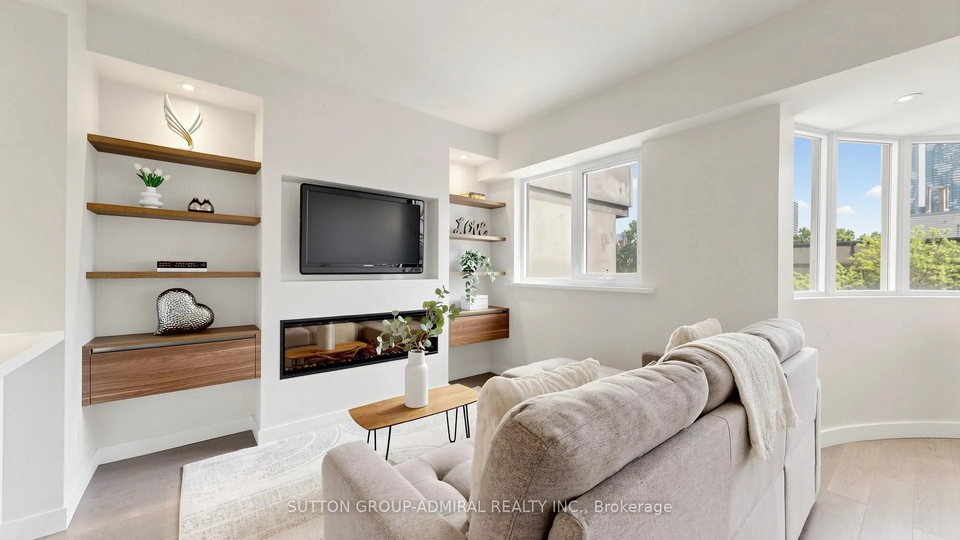 Photo 8 of Unit TH16, 80 Adelaide Street E, Toronto, Church-Yonge Corridor — HOMEH