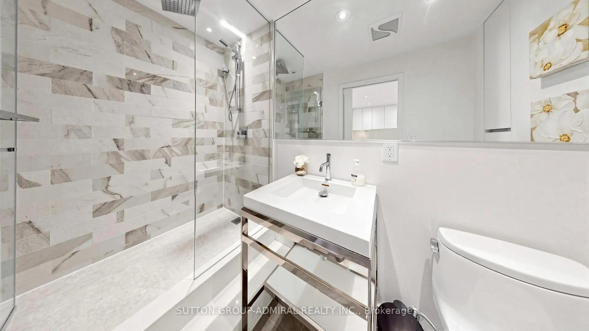 Photo 14 of Unit TH16, 80 Adelaide Street E, Toronto, Church-Yonge Corridor — HOMEH