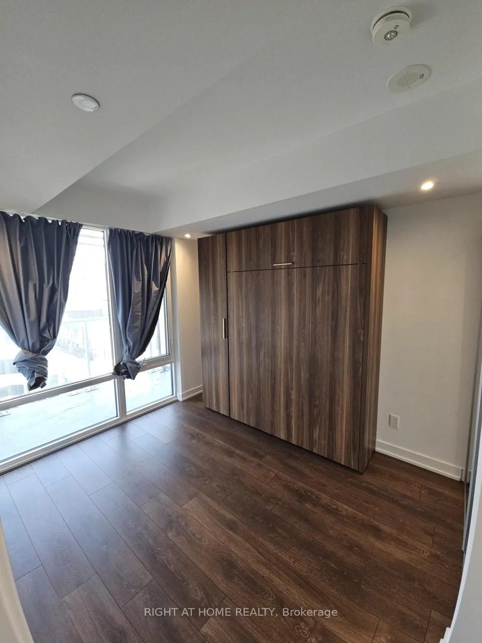 Photo 4 of Unit 1711, 18 Maitland Terrace, Toronto, Church-Yonge Corridor — HOMEH