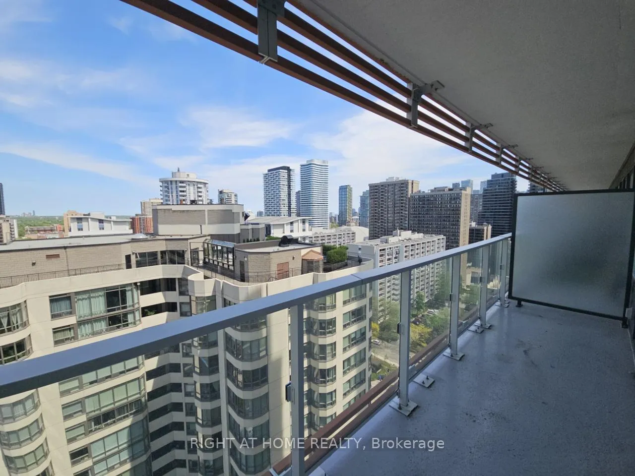 Photo 10 of Unit 1711, 18 Maitland Terrace, Toronto, Church-Yonge Corridor — HOMEH