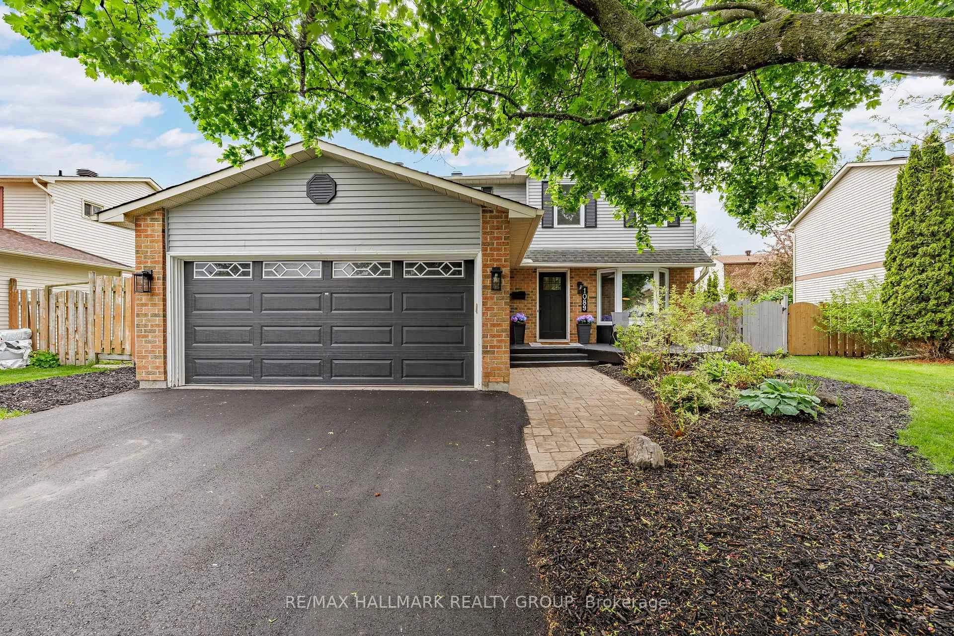Photo 1 of 1089 Chablis Park, Ottawa, Convent Glen — HOMEH
