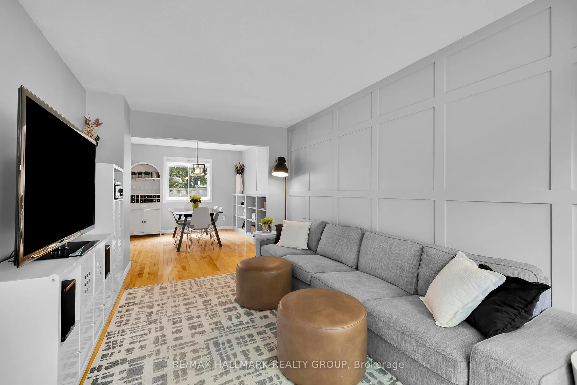 Photo 9 of 1089 Chablis Park, Ottawa, Convent Glen — HOMEH