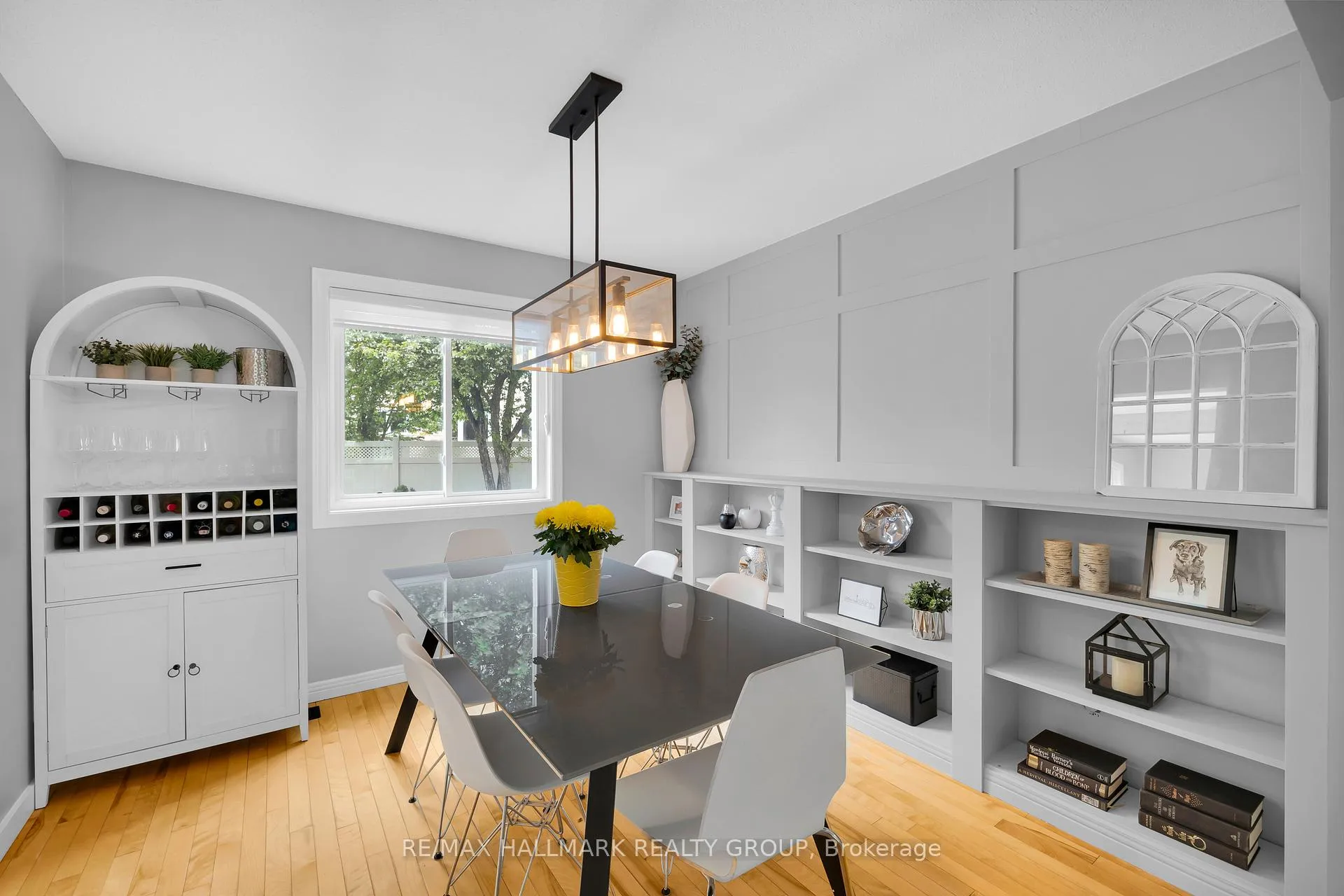 Photo 11 of 1089 Chablis Park, Ottawa, Convent Glen — HOMEH