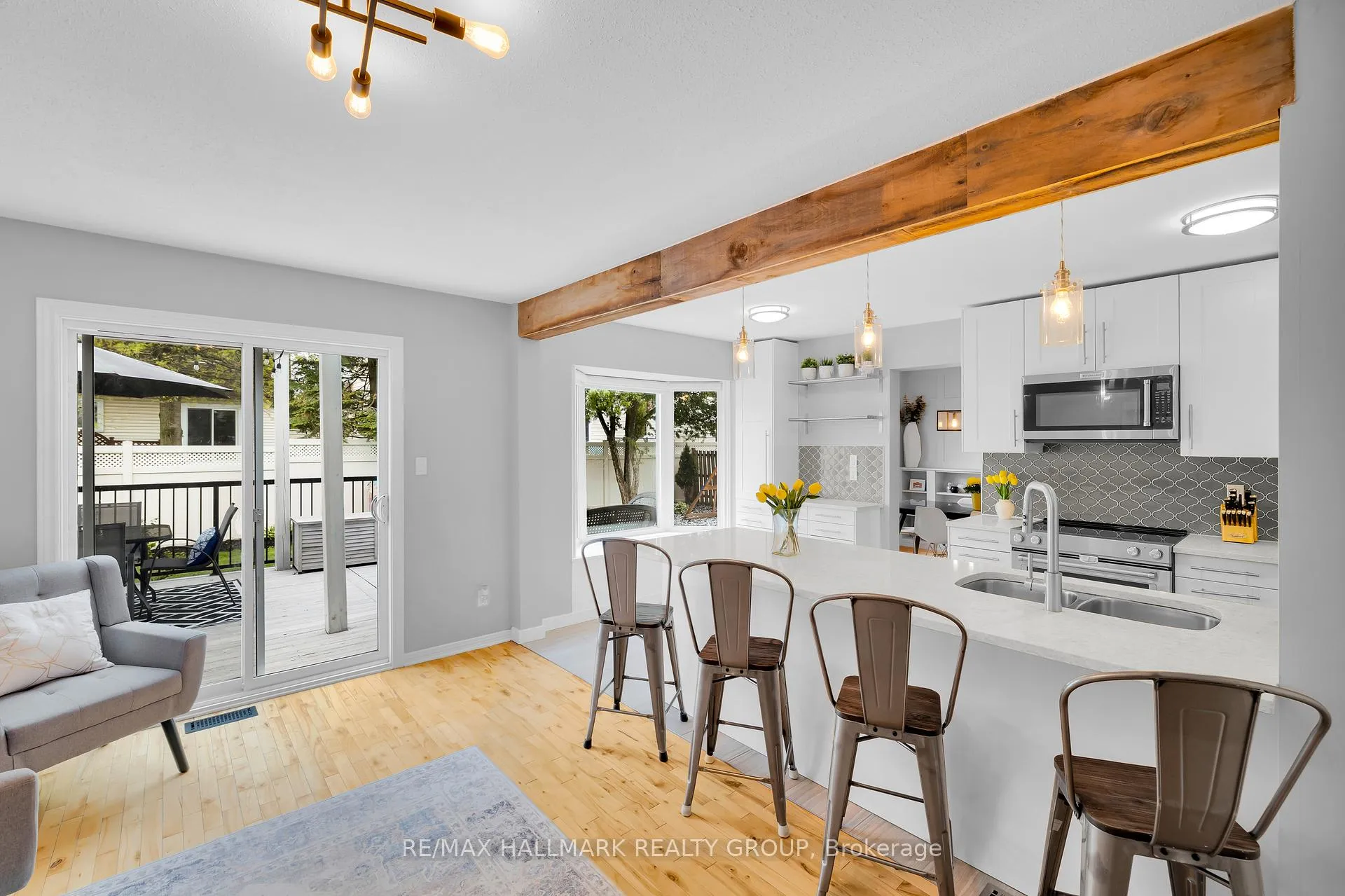 Photo 19 of 1089 Chablis Park, Ottawa, Convent Glen — HOMEH