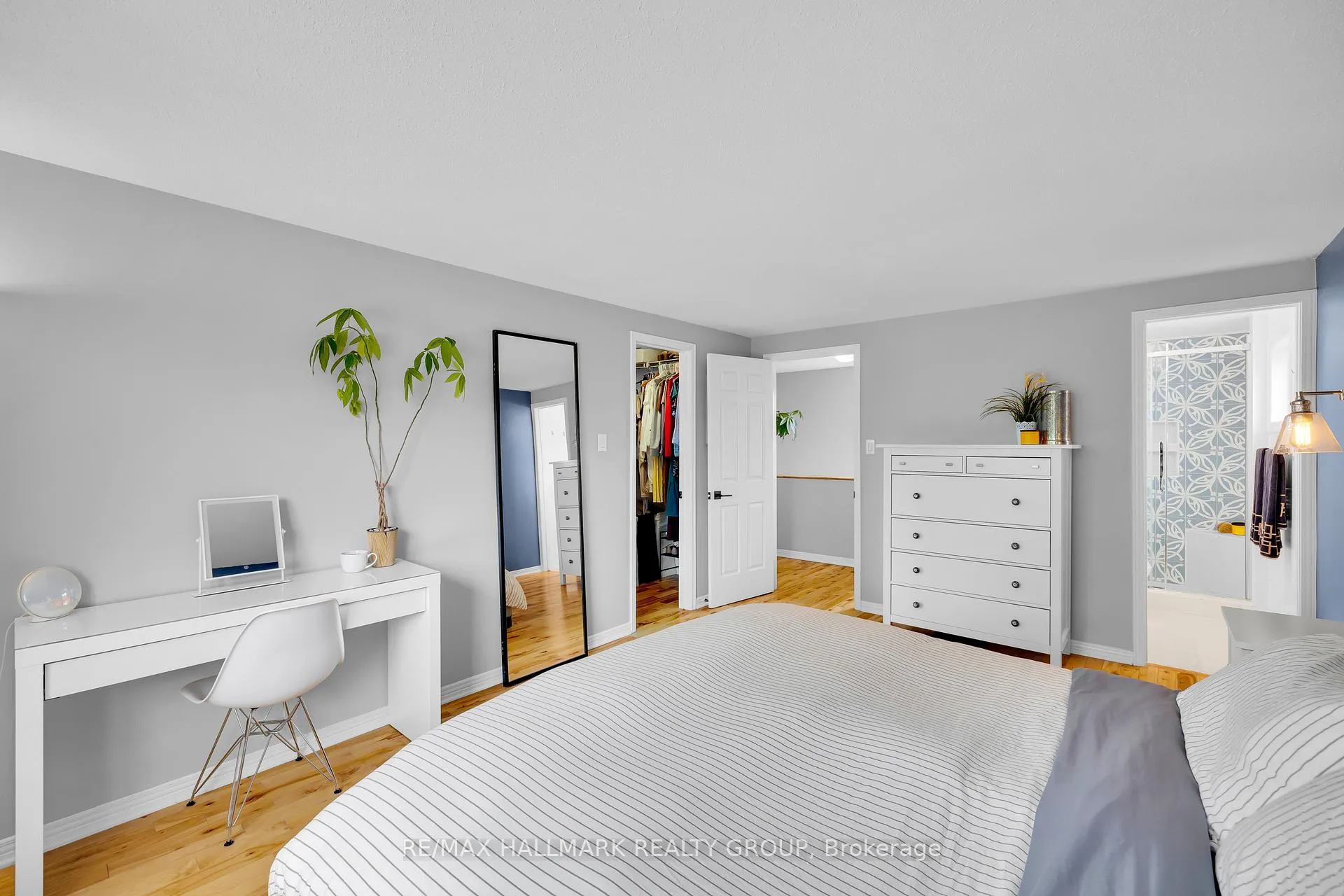 Photo 29 of 1089 Chablis Park, Ottawa, Convent Glen — HOMEH