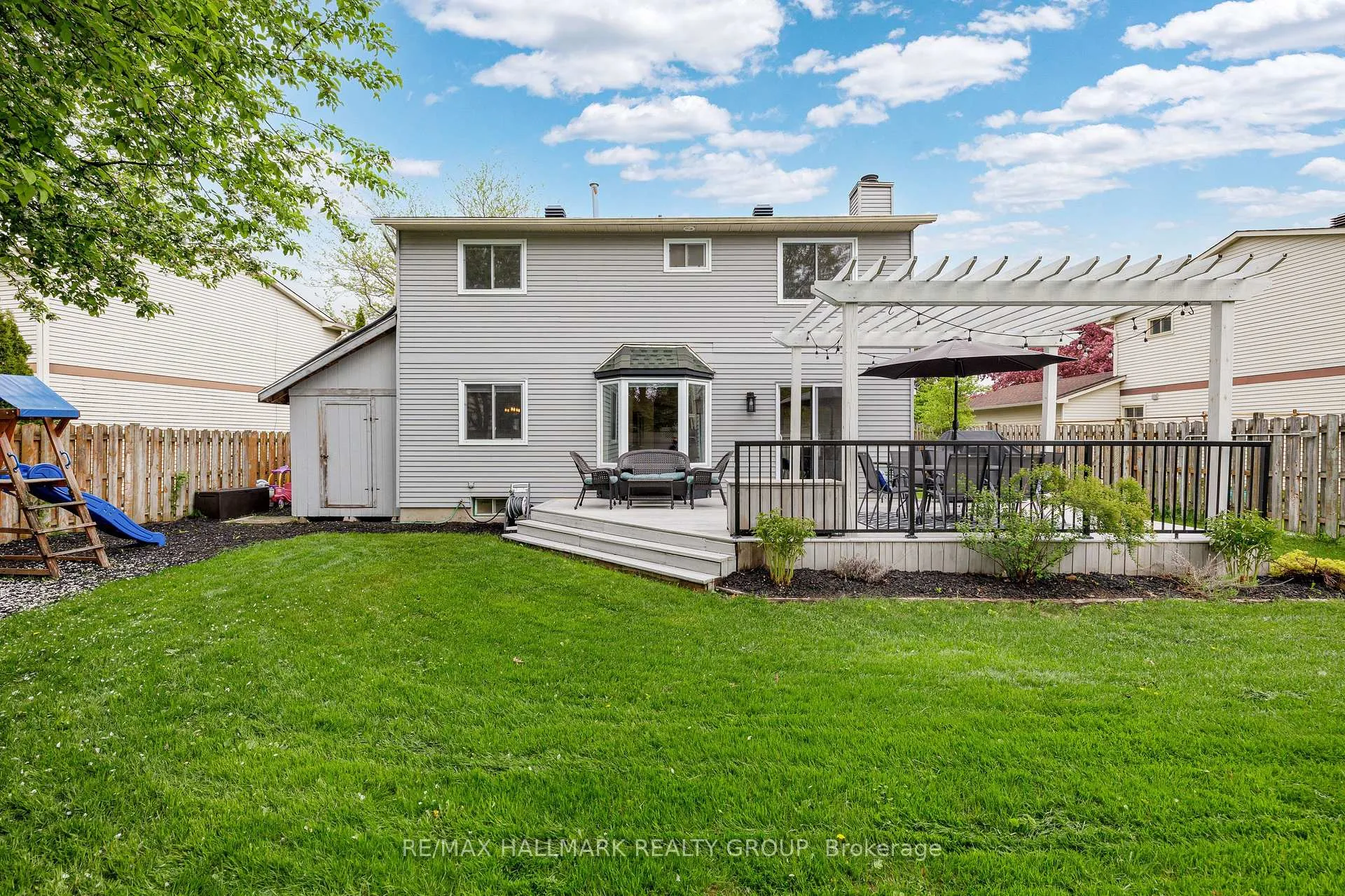 Photo 46 of 1089 Chablis Park, Ottawa, Convent Glen — HOMEH