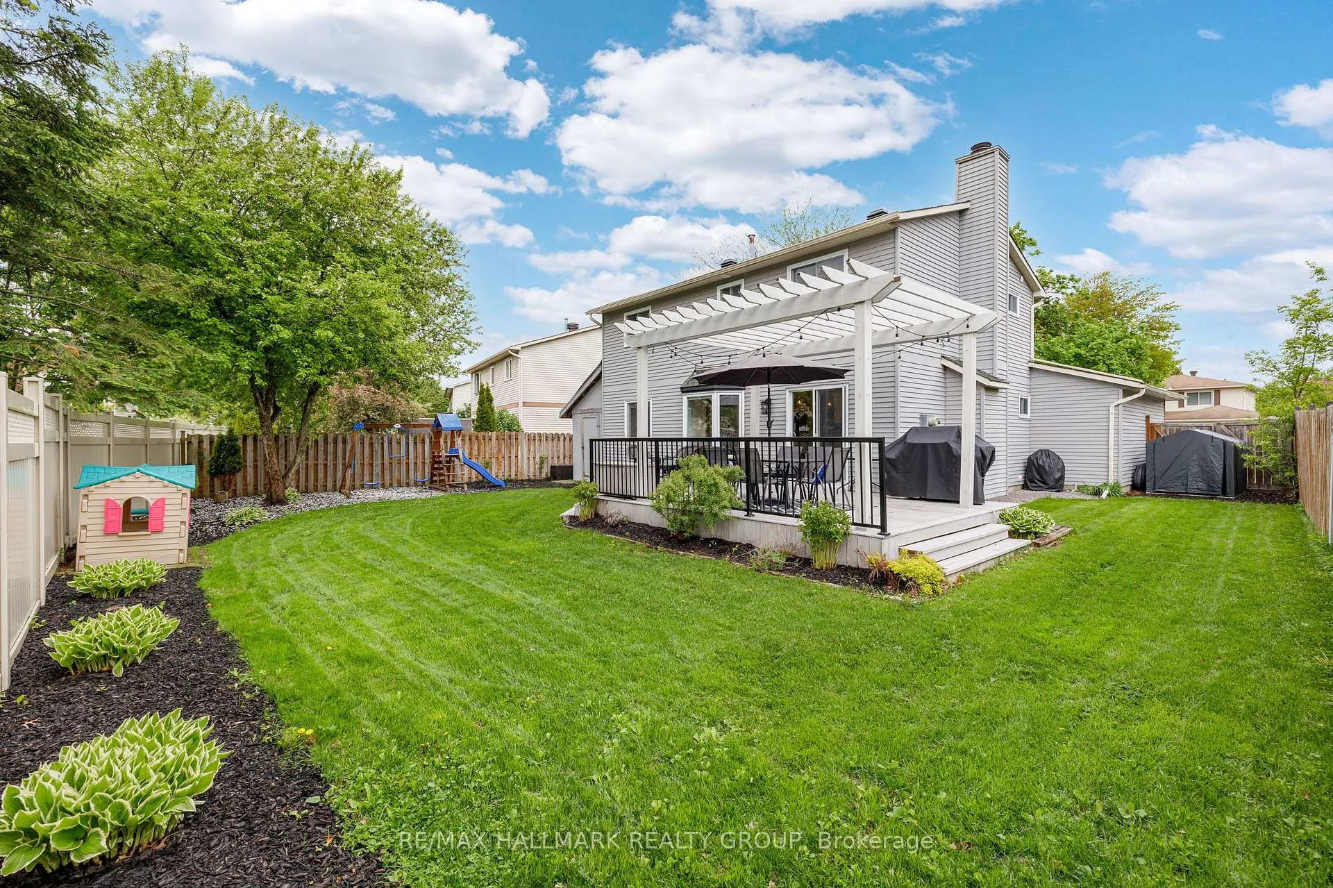 Photo 47 of 1089 Chablis Park, Ottawa, Convent Glen — HOMEH