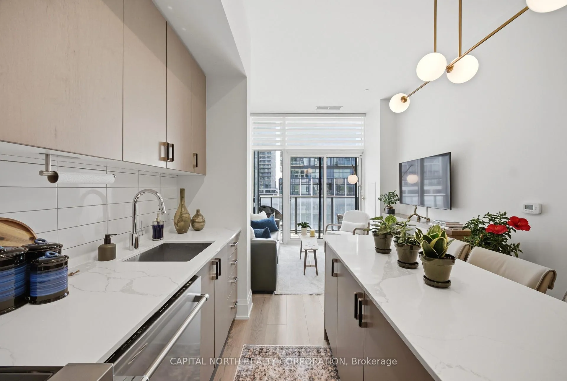 Photo 8 of Unit 620, 9000 Jane Street, Vaughan, Vellore Village — HOMEH