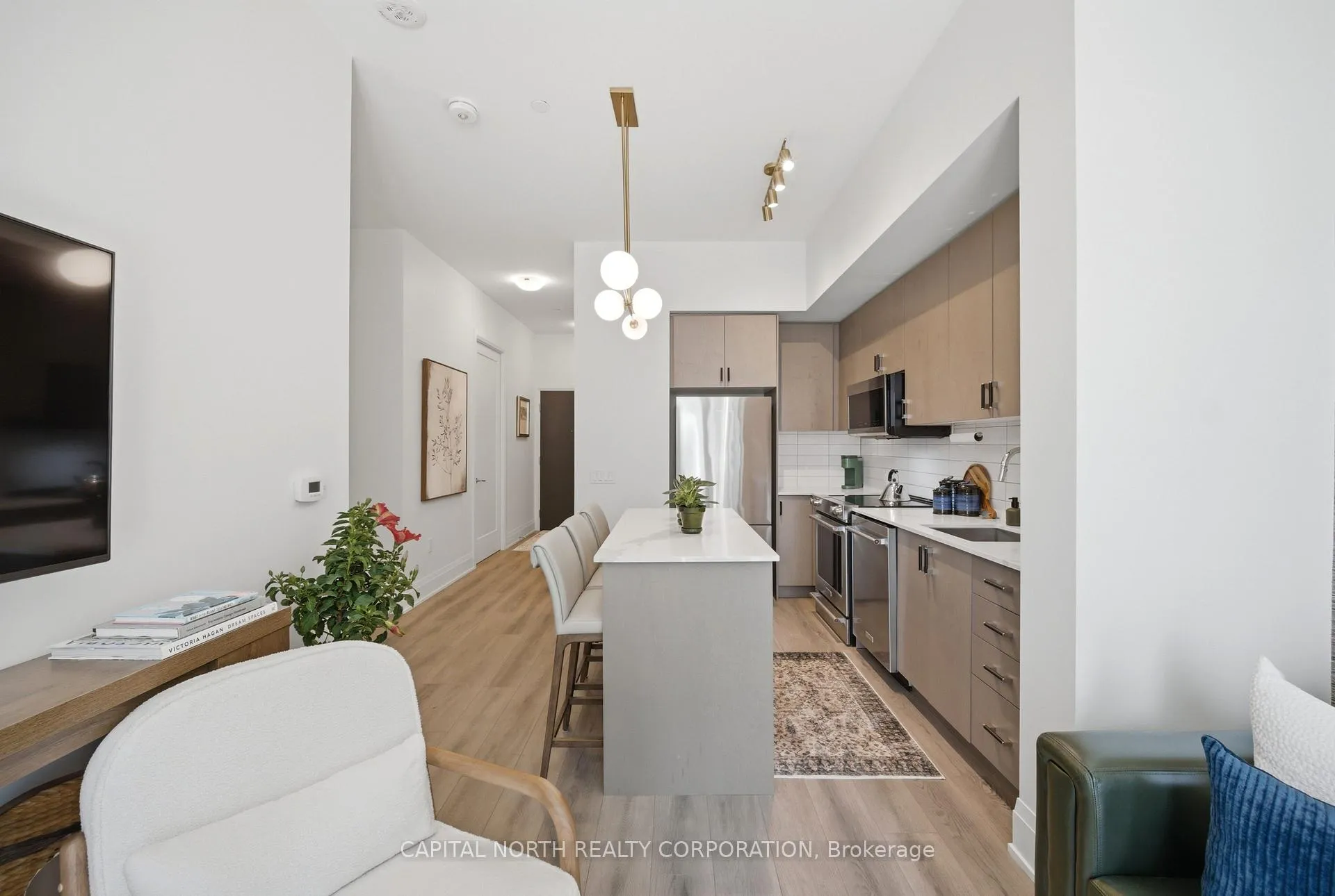 Photo 10 of Unit 620, 9000 Jane Street, Vaughan, Vellore Village — HOMEH