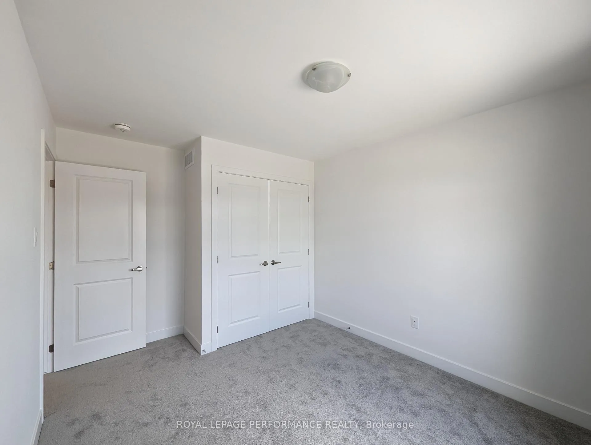 Photo 16 of 301 Monticello Avenue, Ottawa, Kanata - Emerald Meadows/Trailwest — HOMEH