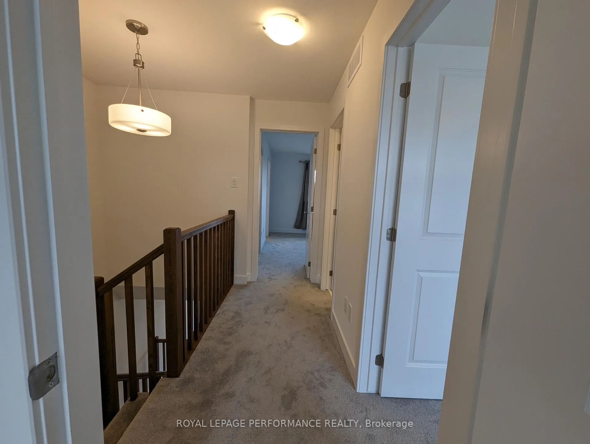 Photo 21 of 301 Monticello Avenue, Ottawa, Kanata - Emerald Meadows/Trailwest — HOMEH