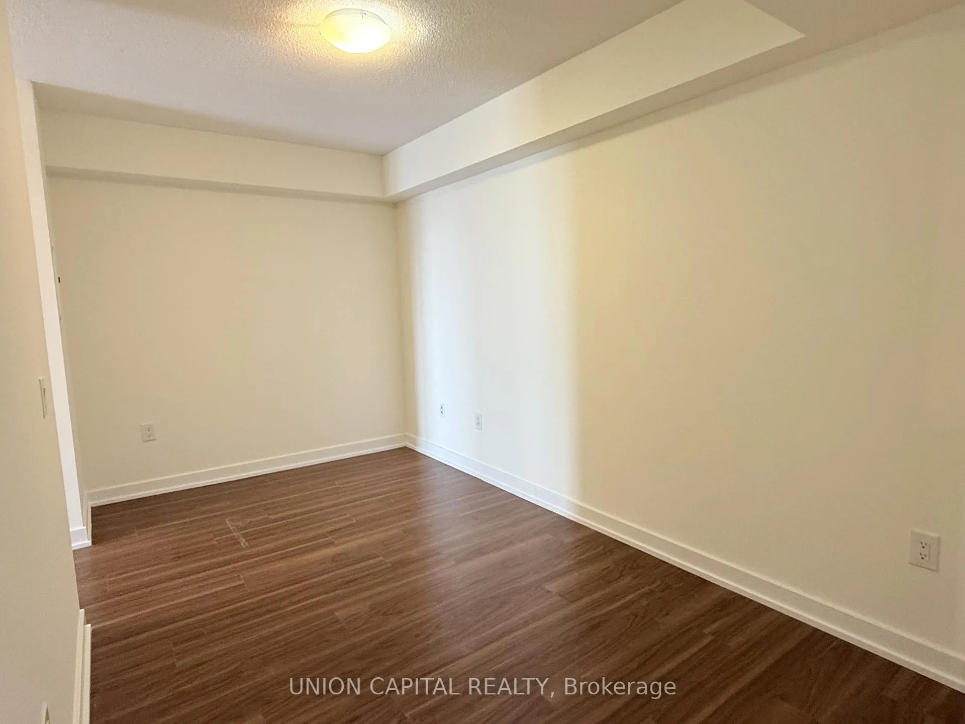 Photo 8 of Unit 1502, 85 Queens Wharf Road, Toronto, Waterfront Communities — HOMEH