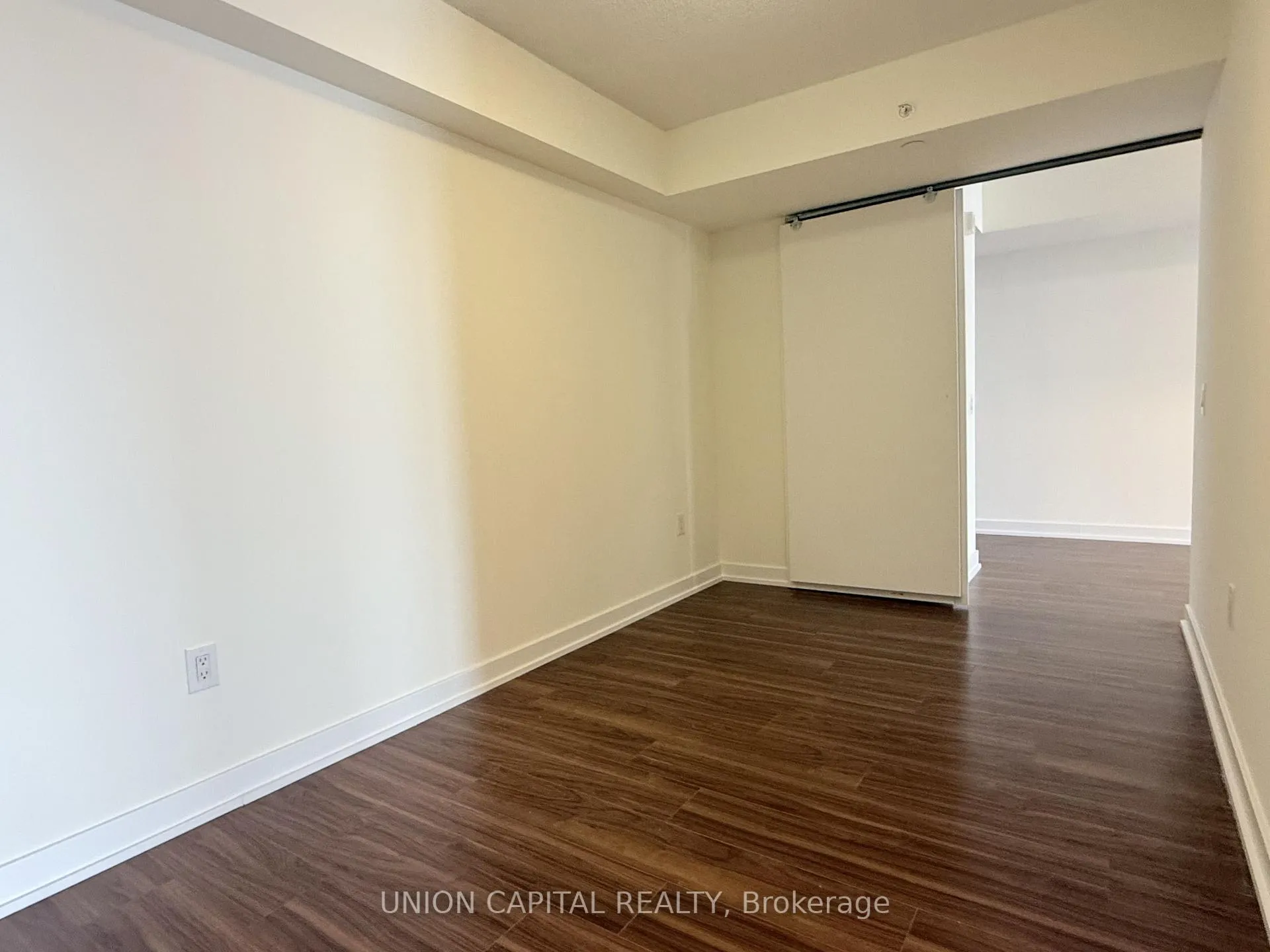 Photo 9 of Unit 1502, 85 Queens Wharf Road, Toronto, Waterfront Communities — HOMEH