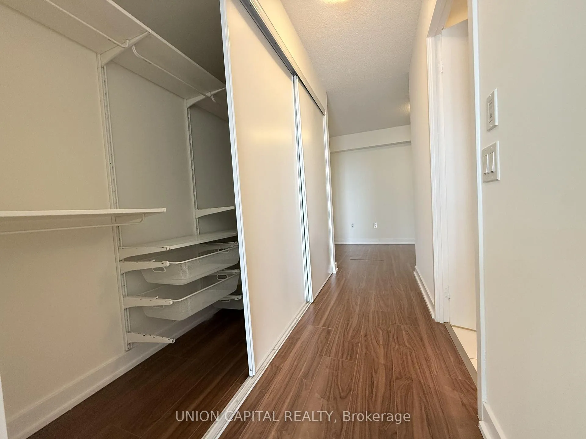 Photo 12 of Unit 1502, 85 Queens Wharf Road, Toronto, Waterfront Communities — HOMEH