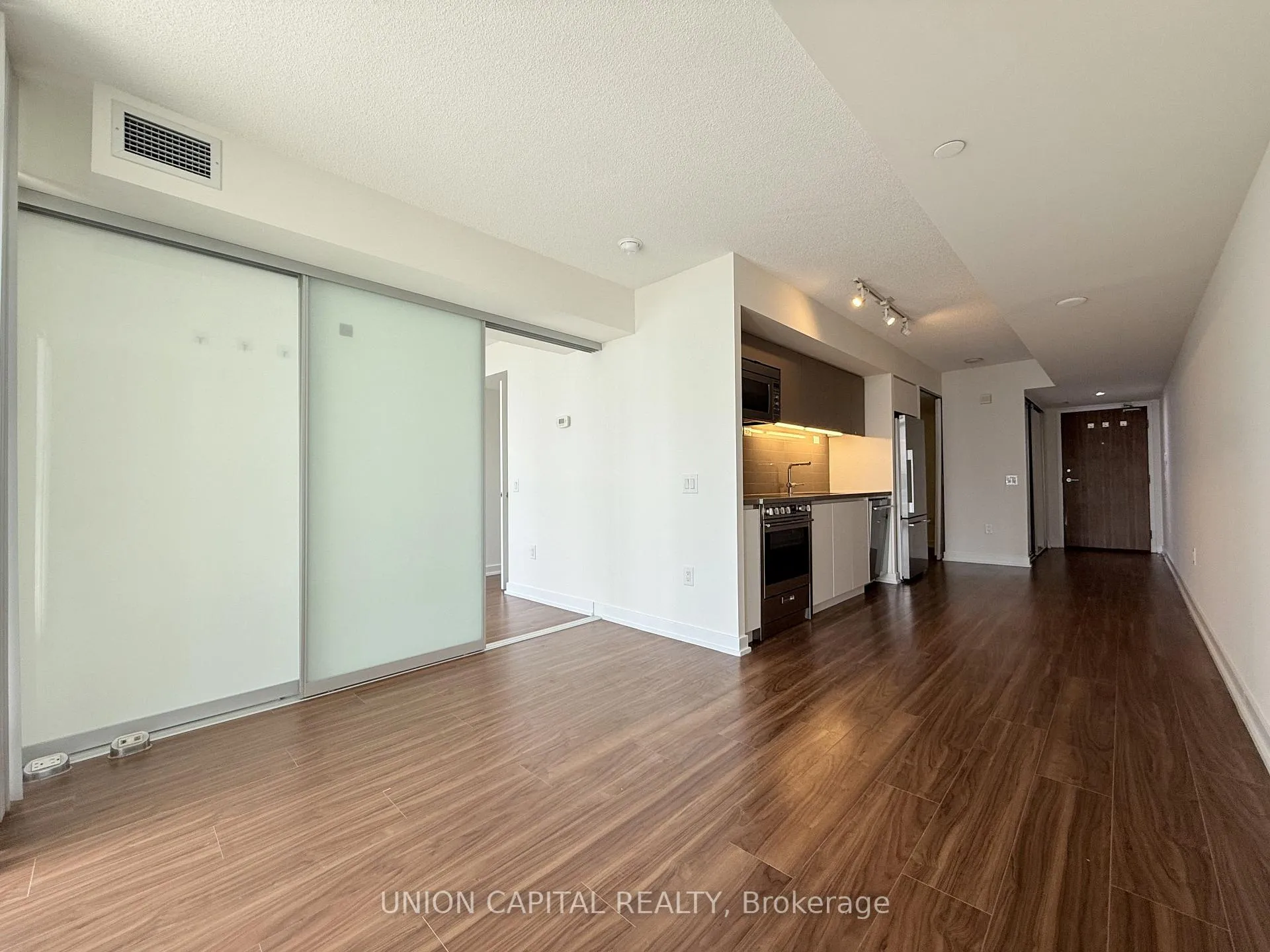 Photo 17 of Unit 1502, 85 Queens Wharf Road, Toronto, Waterfront Communities — HOMEH