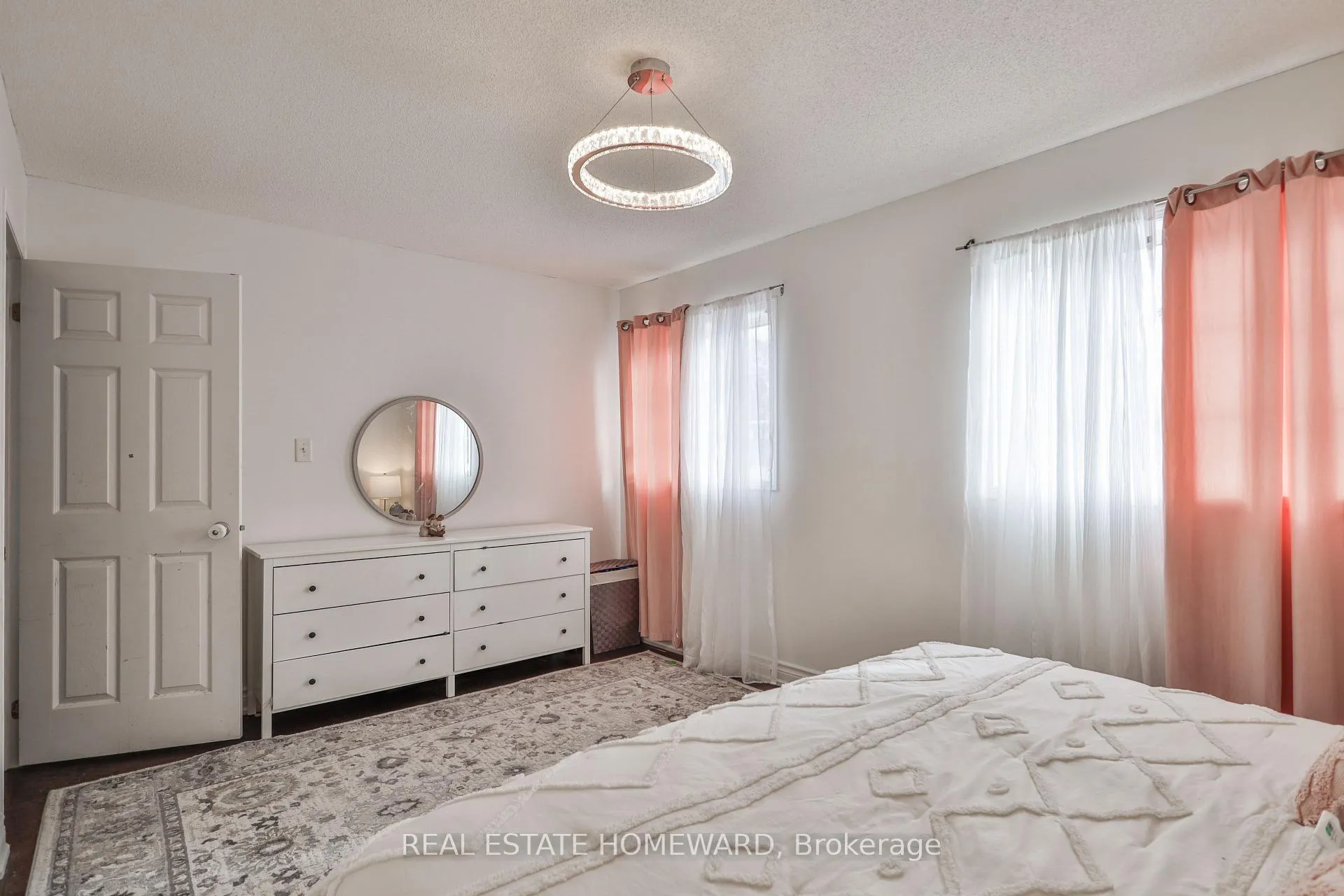 Photo 21 of 20 Masters Drive, Barrie, East Bayfield — HOMEH