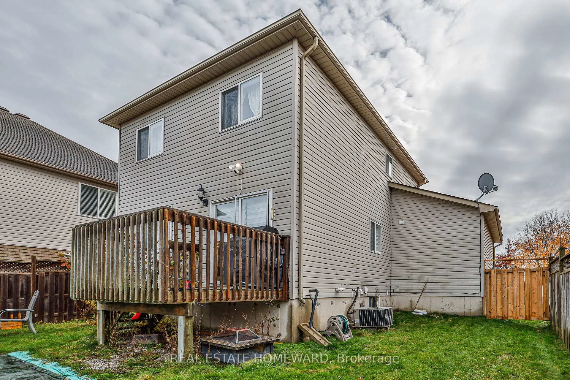 Photo 36 of 20 Masters Drive, Barrie, East Bayfield — HOMEH