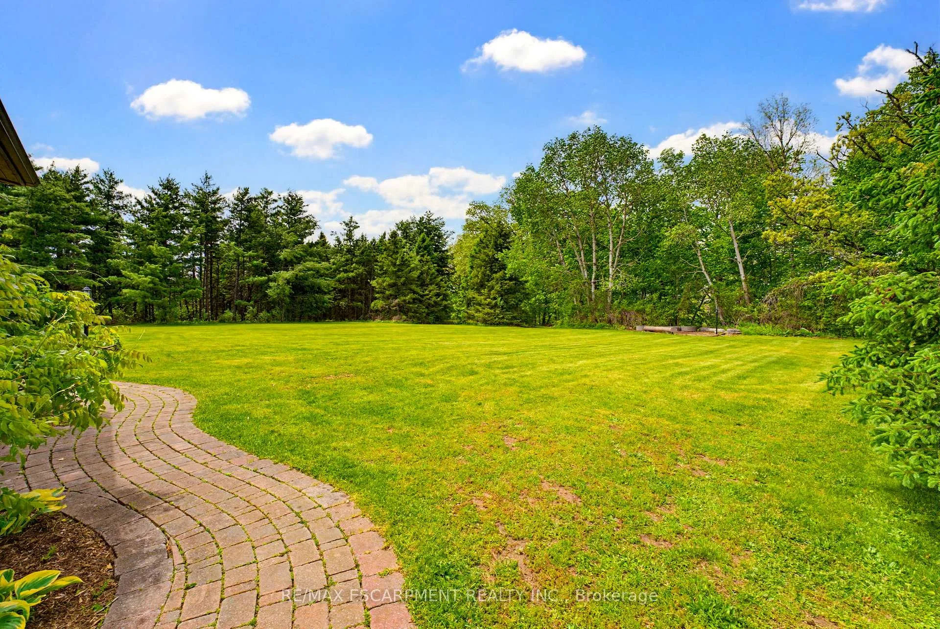Photo 48 of 4274 Highway 56, Hamilton, Rural Glanbrook — HOMEH