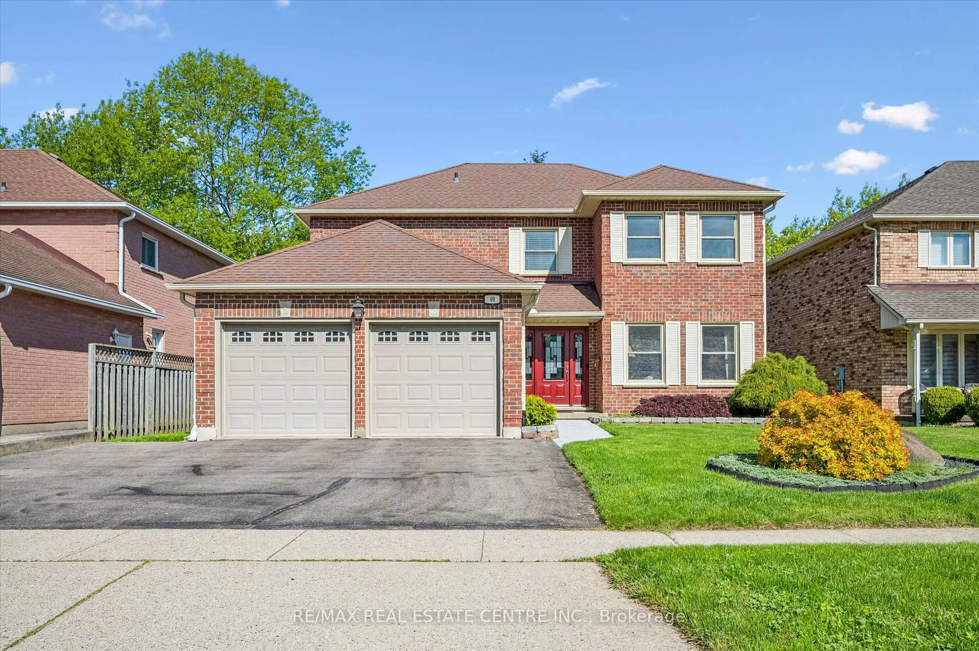Photo 1 of 40 Beasley Crescent, Waterloo — HOMEH