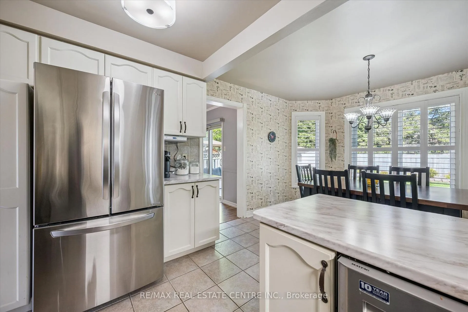 Photo 12 of 40 Beasley Crescent, Waterloo — HOMEH