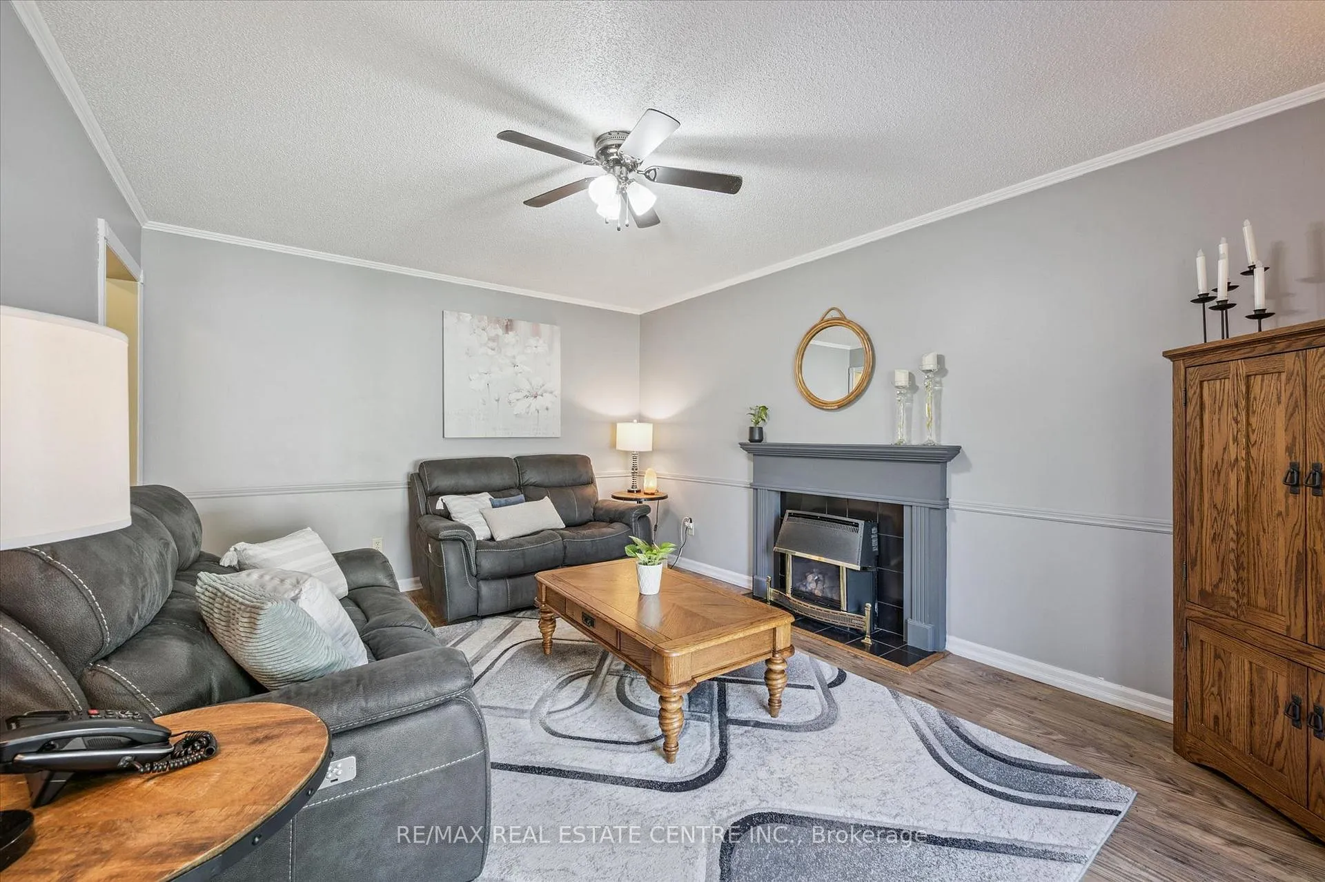 Photo 14 of 40 Beasley Crescent, Waterloo — HOMEH