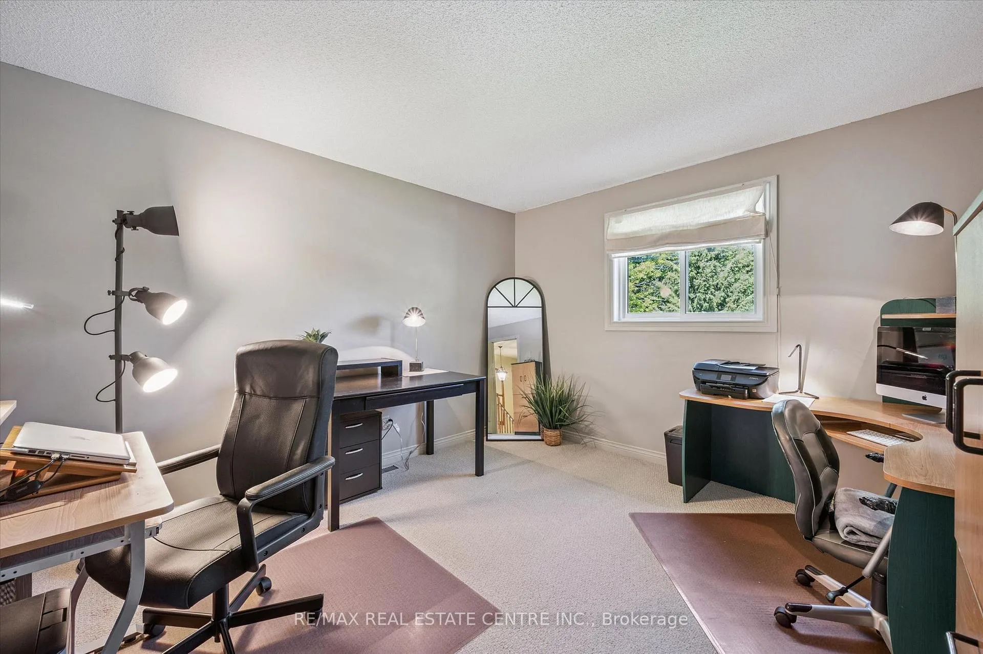 Photo 22 of 40 Beasley Crescent, Waterloo — HOMEH