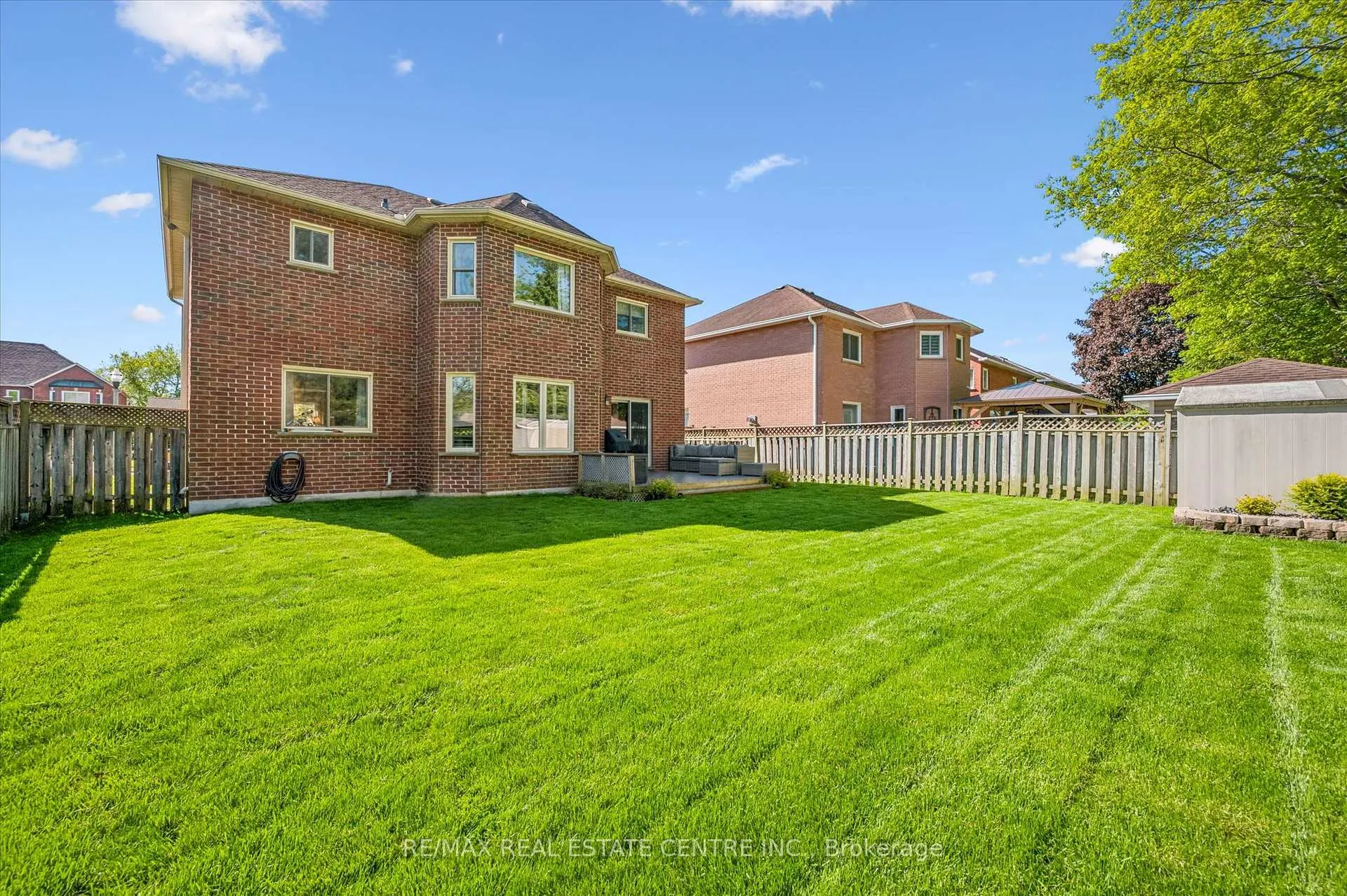 Photo 34 of 40 Beasley Crescent, Waterloo — HOMEH