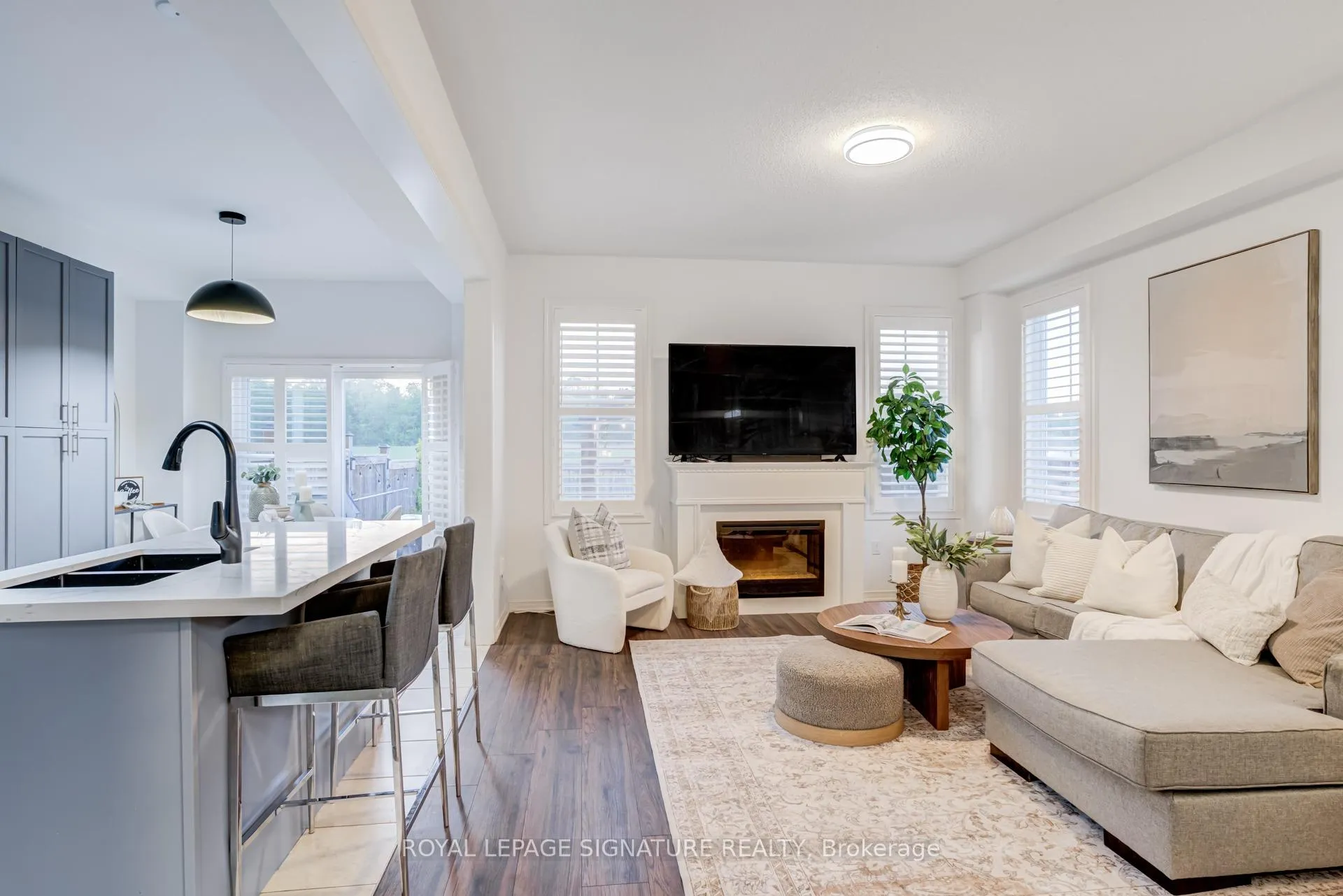 Photo 12 of 60 Ross Wright Avenue, Clarington, Bowmanville — HOMEH