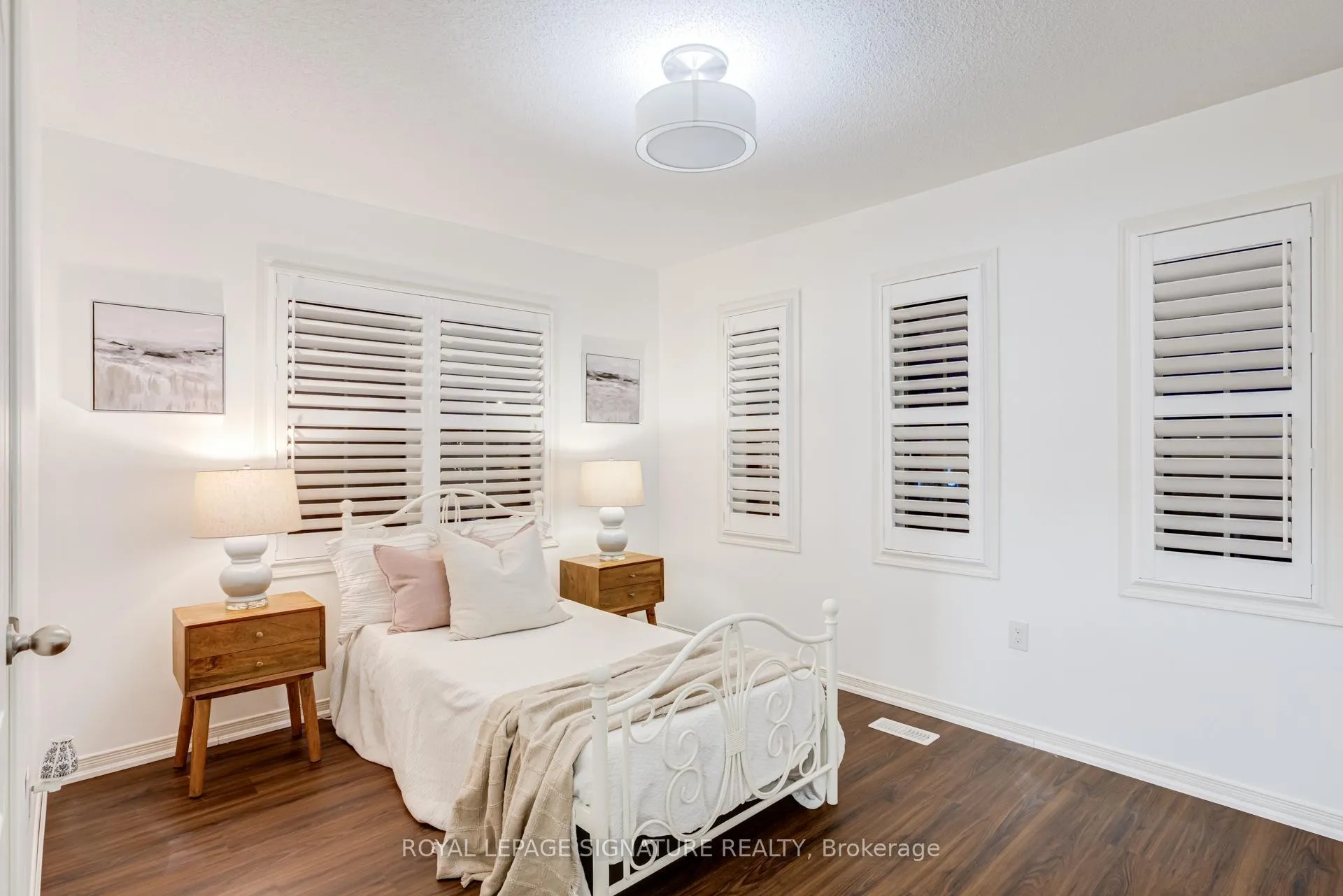 Photo 30 of 60 Ross Wright Avenue, Clarington, Bowmanville — HOMEH
