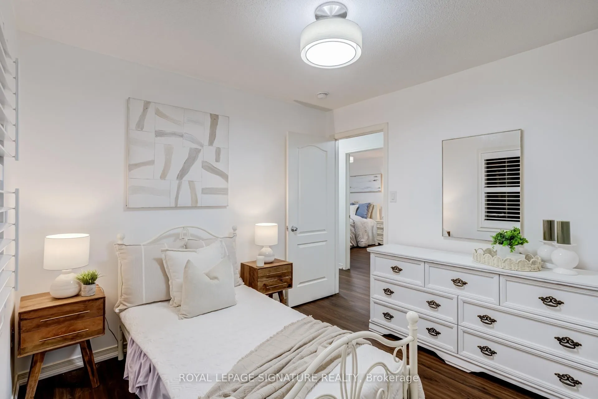 Photo 33 of 60 Ross Wright Avenue, Clarington, Bowmanville — HOMEH