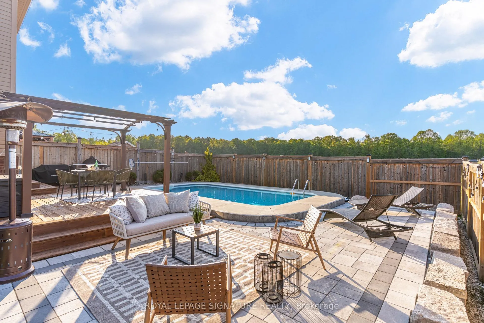 Photo 35 of 60 Ross Wright Avenue, Clarington, Bowmanville — HOMEH
