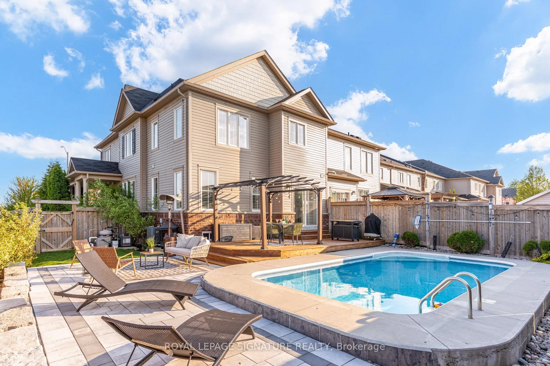 Photo 36 of 60 Ross Wright Avenue, Clarington, Bowmanville — HOMEH