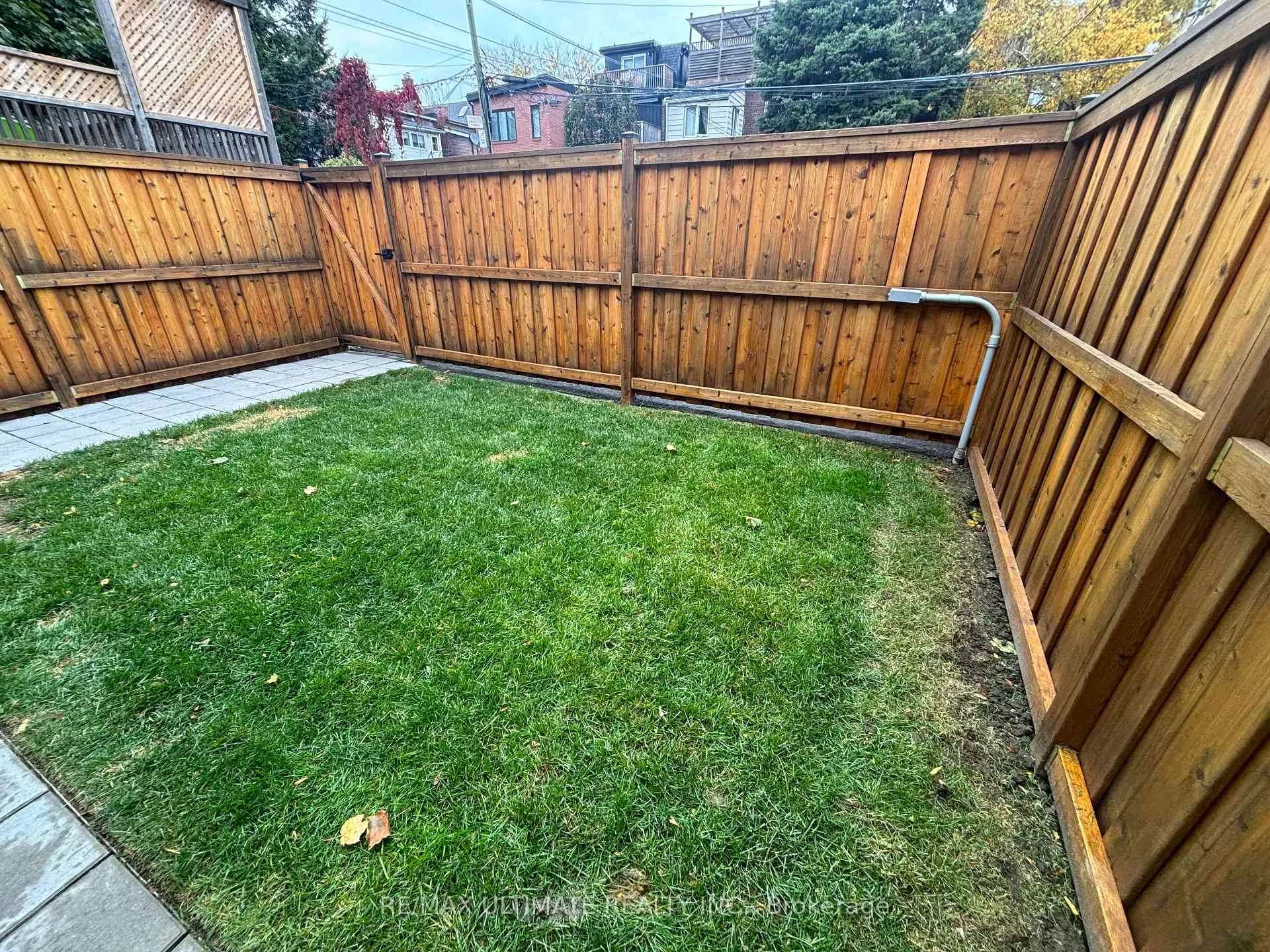 Photo 15 of Unit Main, 29 Brookmount Road, Toronto, The Beaches — HOMEH