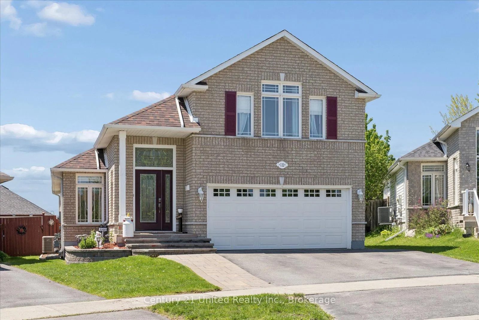 Photo 1 of 122 Parcells Crescent, Peterborough, Otonabee Ward 1 — HOMEH