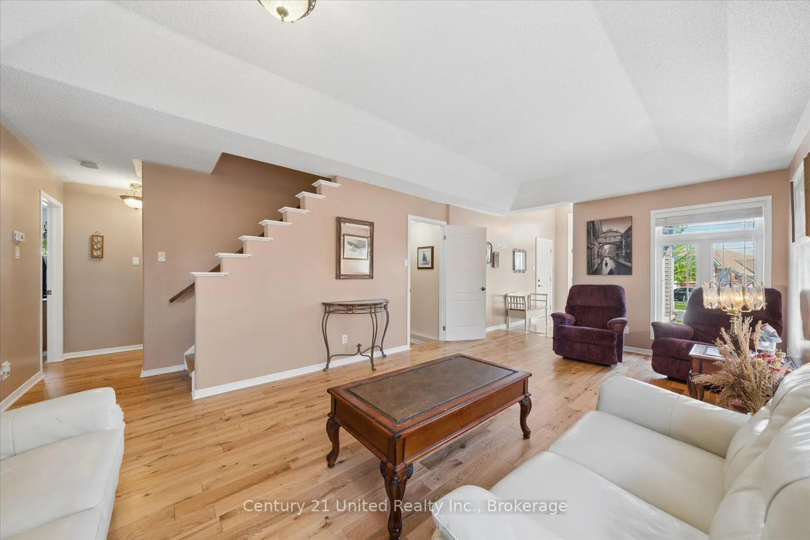 Photo 9 of 122 Parcells Crescent, Peterborough, Otonabee Ward 1 — HOMEH