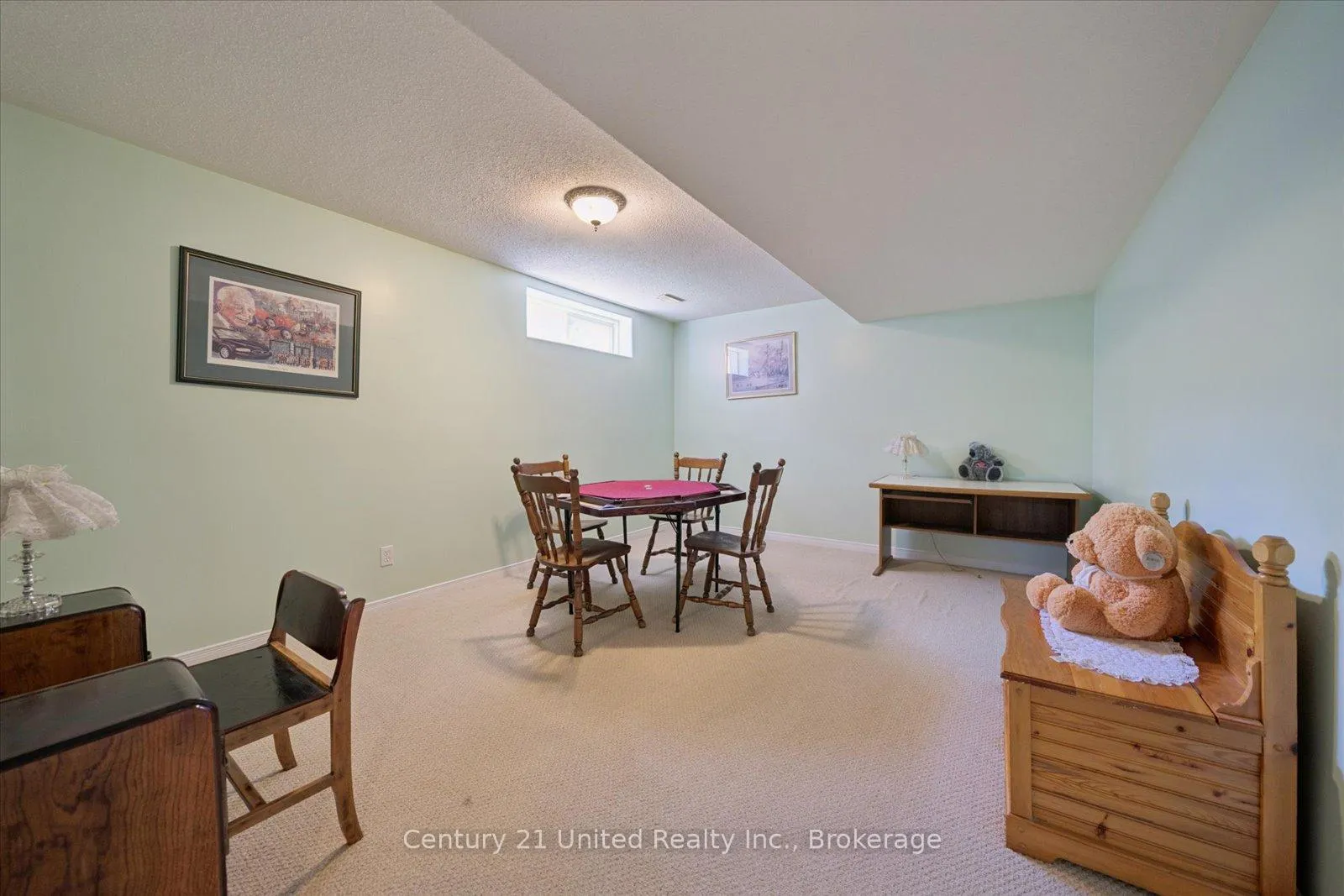 Photo 38 of 122 Parcells Crescent, Peterborough, Otonabee Ward 1 — HOMEH