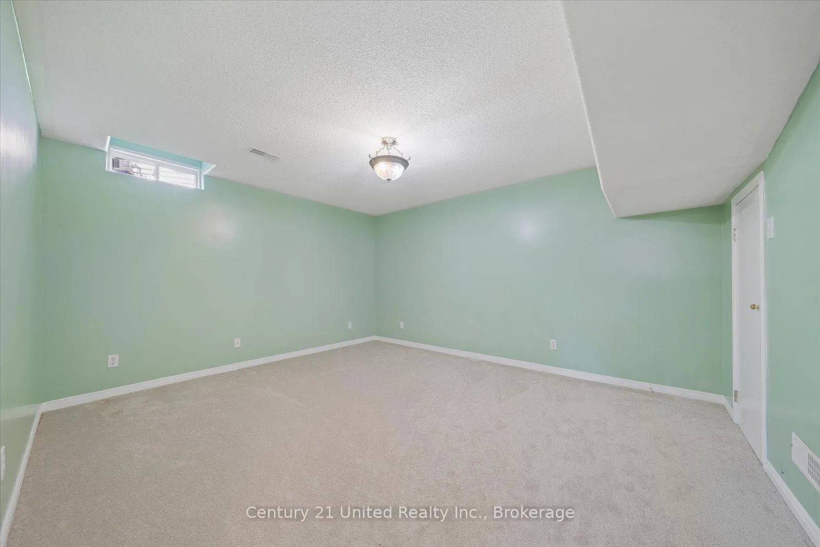 Photo 41 of 122 Parcells Crescent, Peterborough, Otonabee Ward 1 — HOMEH