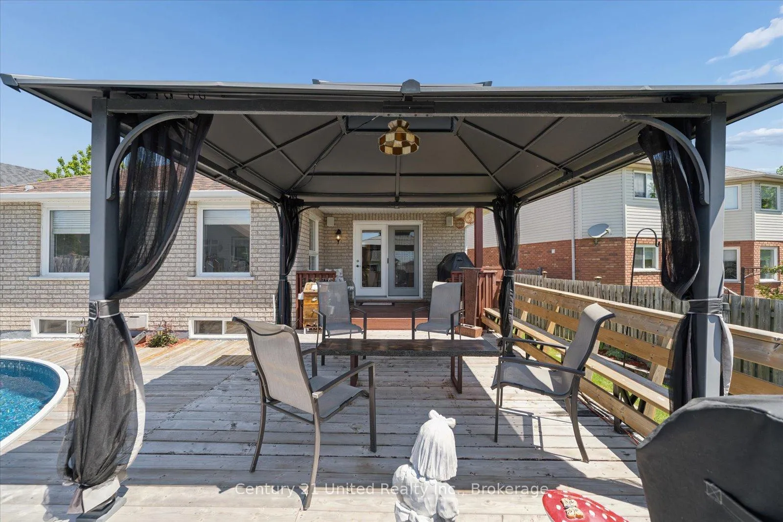 Photo 45 of 122 Parcells Crescent, Peterborough, Otonabee Ward 1 — HOMEH