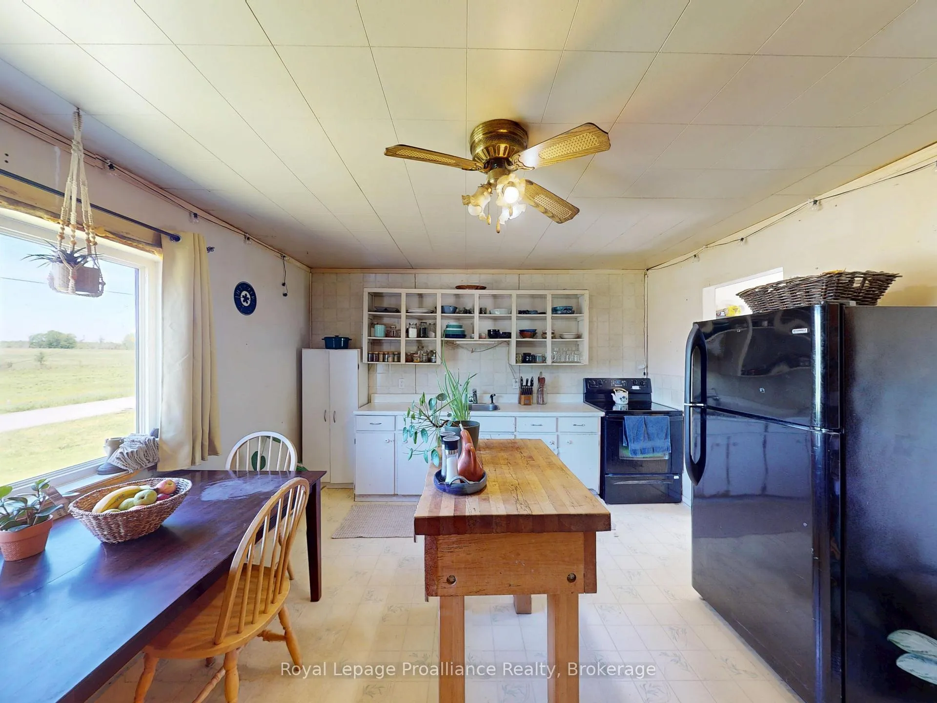 Photo 8 of 529 Gunter Settlement Road, Quinte West, Murray Ward — HOMEH