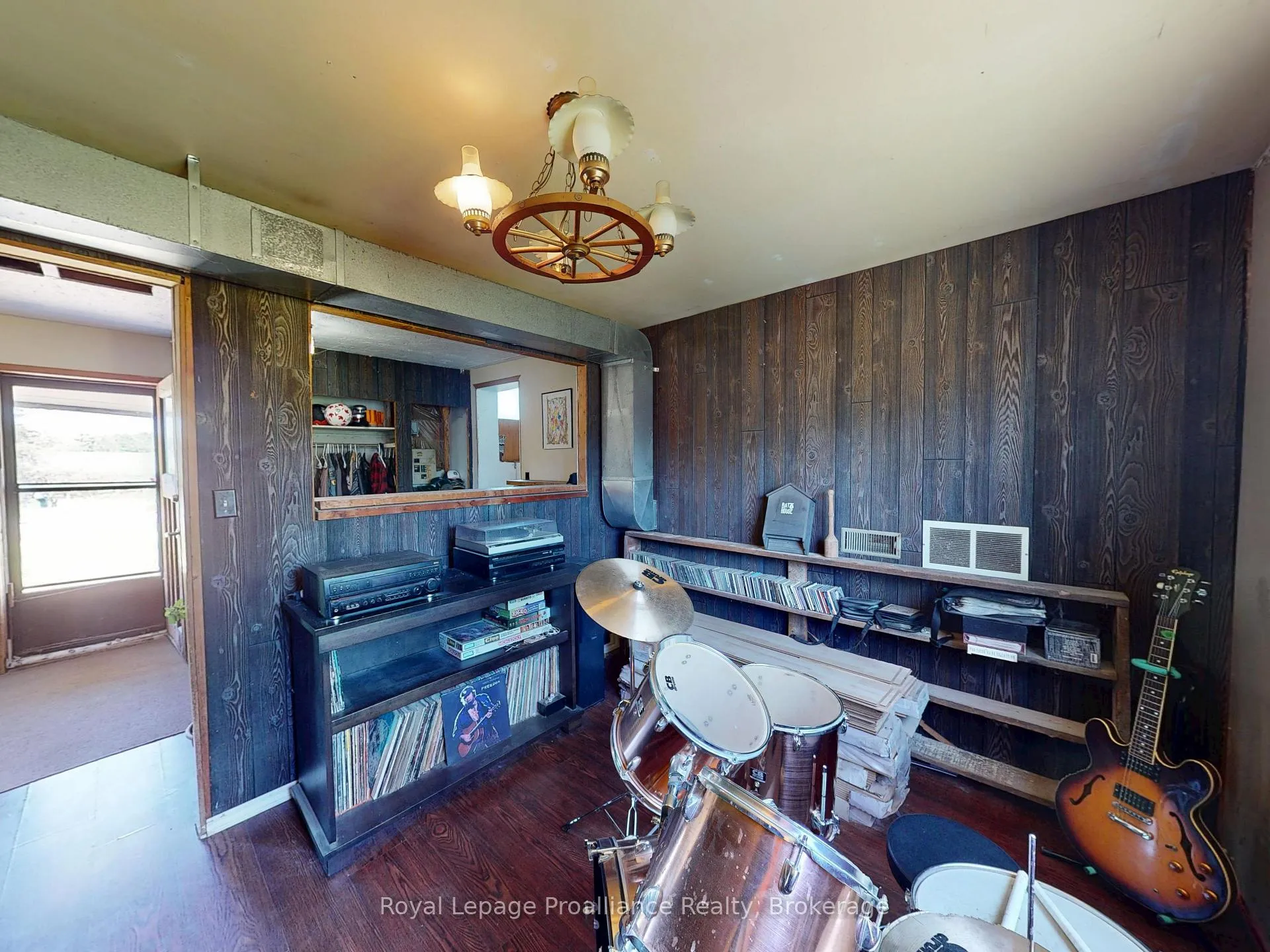 Photo 10 of 529 Gunter Settlement Road, Quinte West, Murray Ward — HOMEH