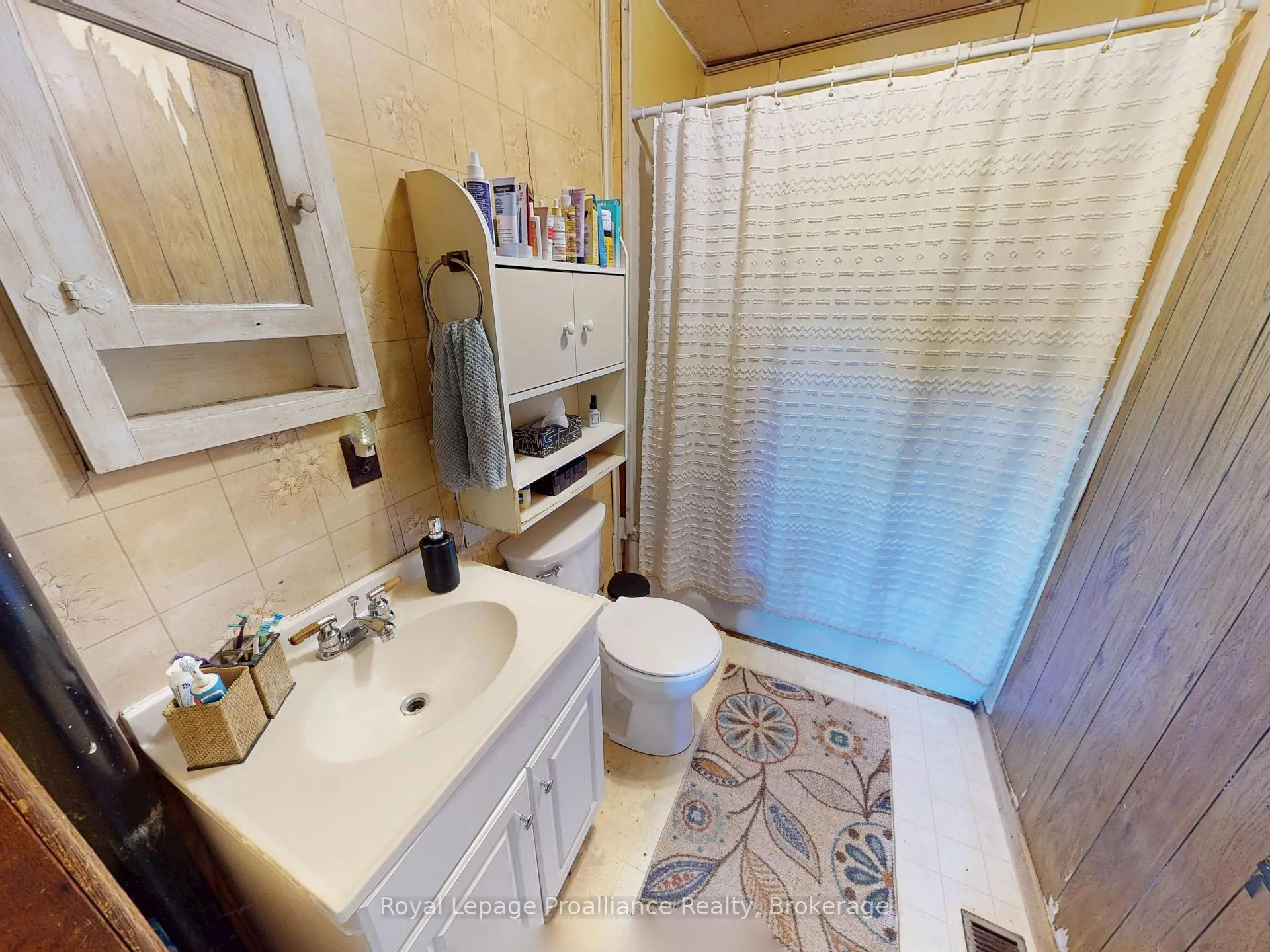 Photo 14 of 529 Gunter Settlement Road, Quinte West, Murray Ward — HOMEH