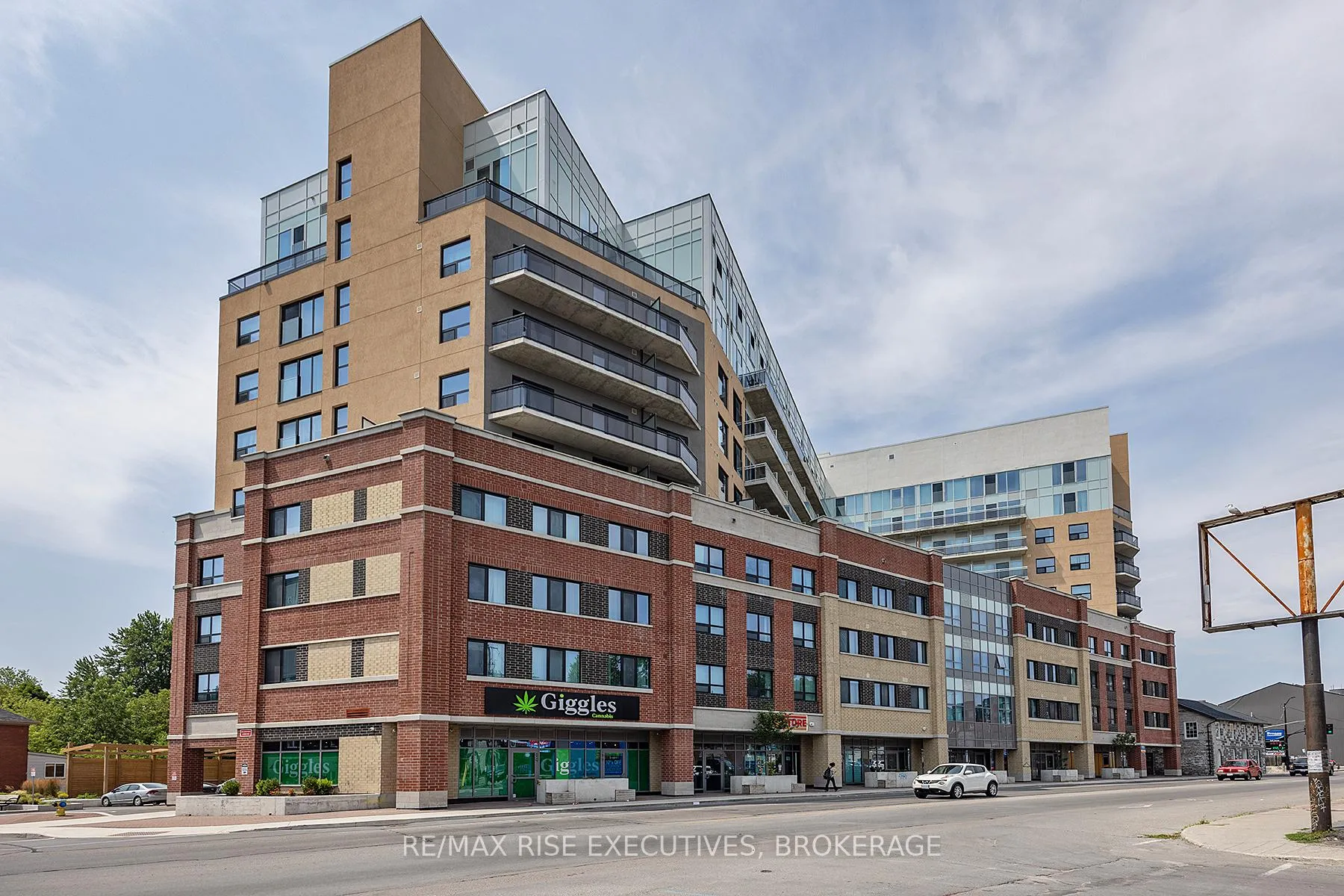 Photo 1 of Unit 515, 652 Princess Street, Kingston, Central City East — HOMEH