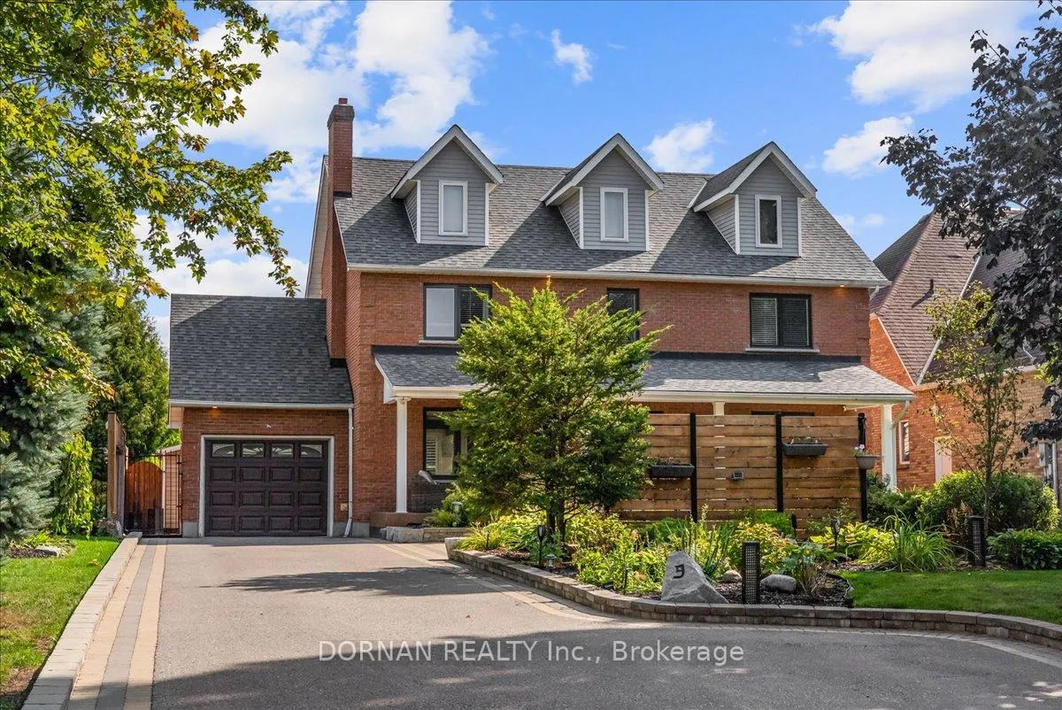 Photo 2 of 9 Hanover Court, Whitby, Lynde Creek — HOMEH