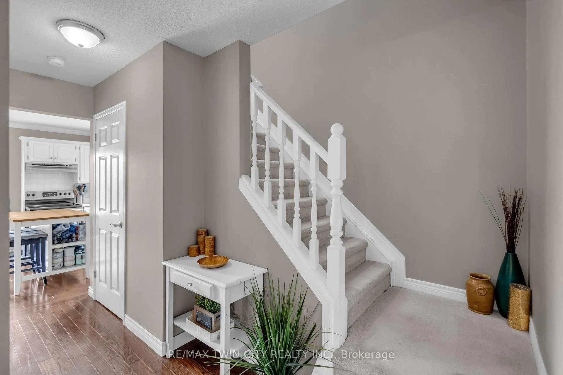 Photo 14 of 13 Morgan Drive, Haldimand — HOMEH