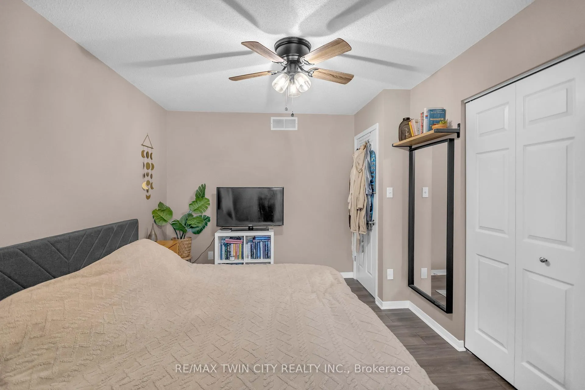 Photo 17 of 13 Morgan Drive, Haldimand — HOMEH