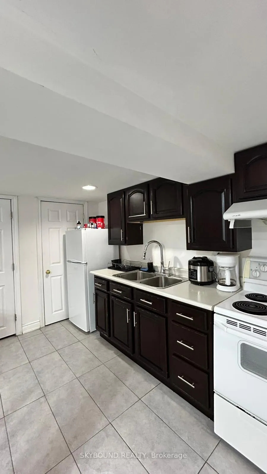 Photo 3 of Unit Lower, 8 Runnymede Road, Toronto, High Park-Swansea — HOMEH
