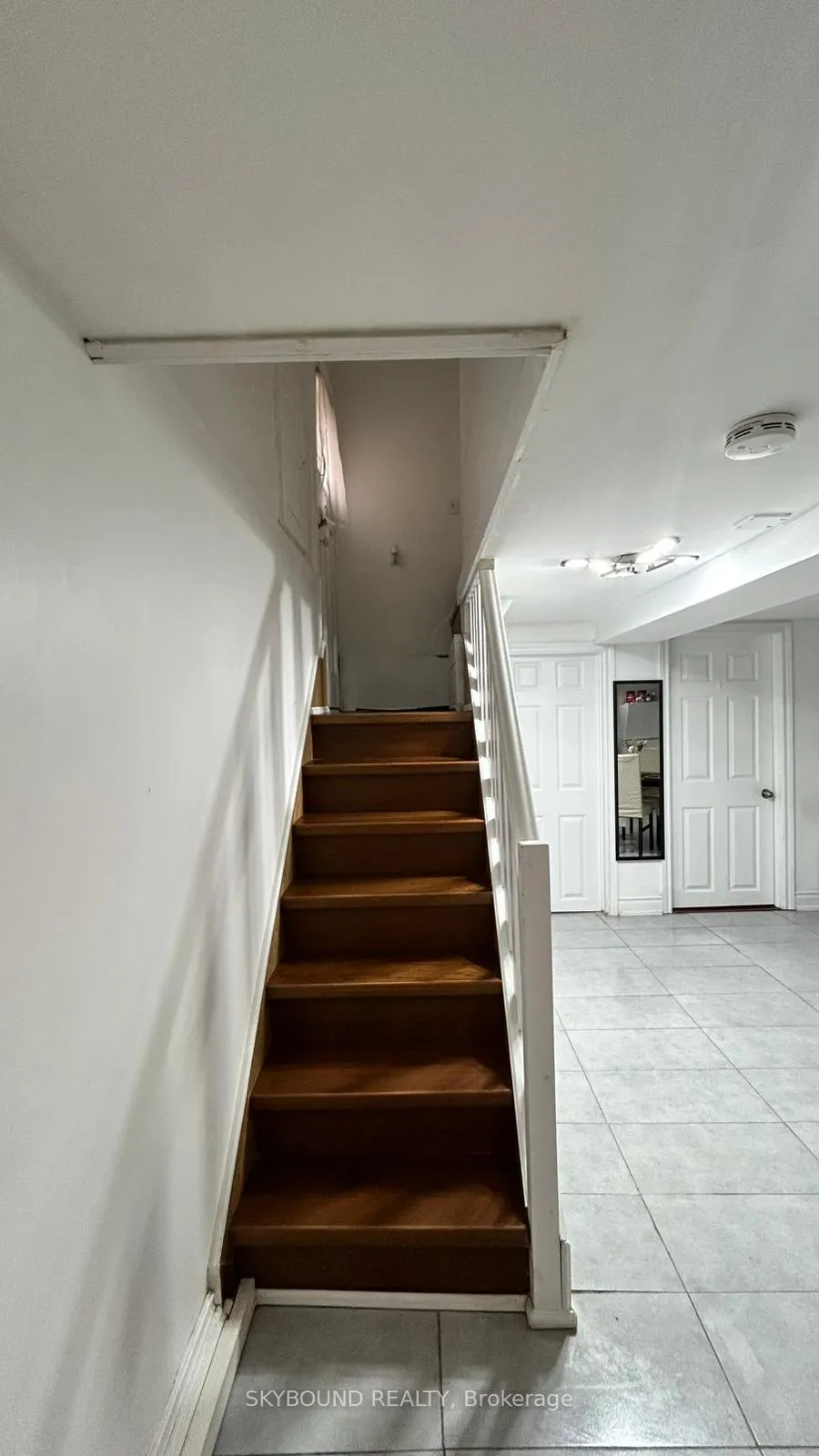 Photo 19 of Unit Lower, 8 Runnymede Road, Toronto, High Park-Swansea — HOMEH