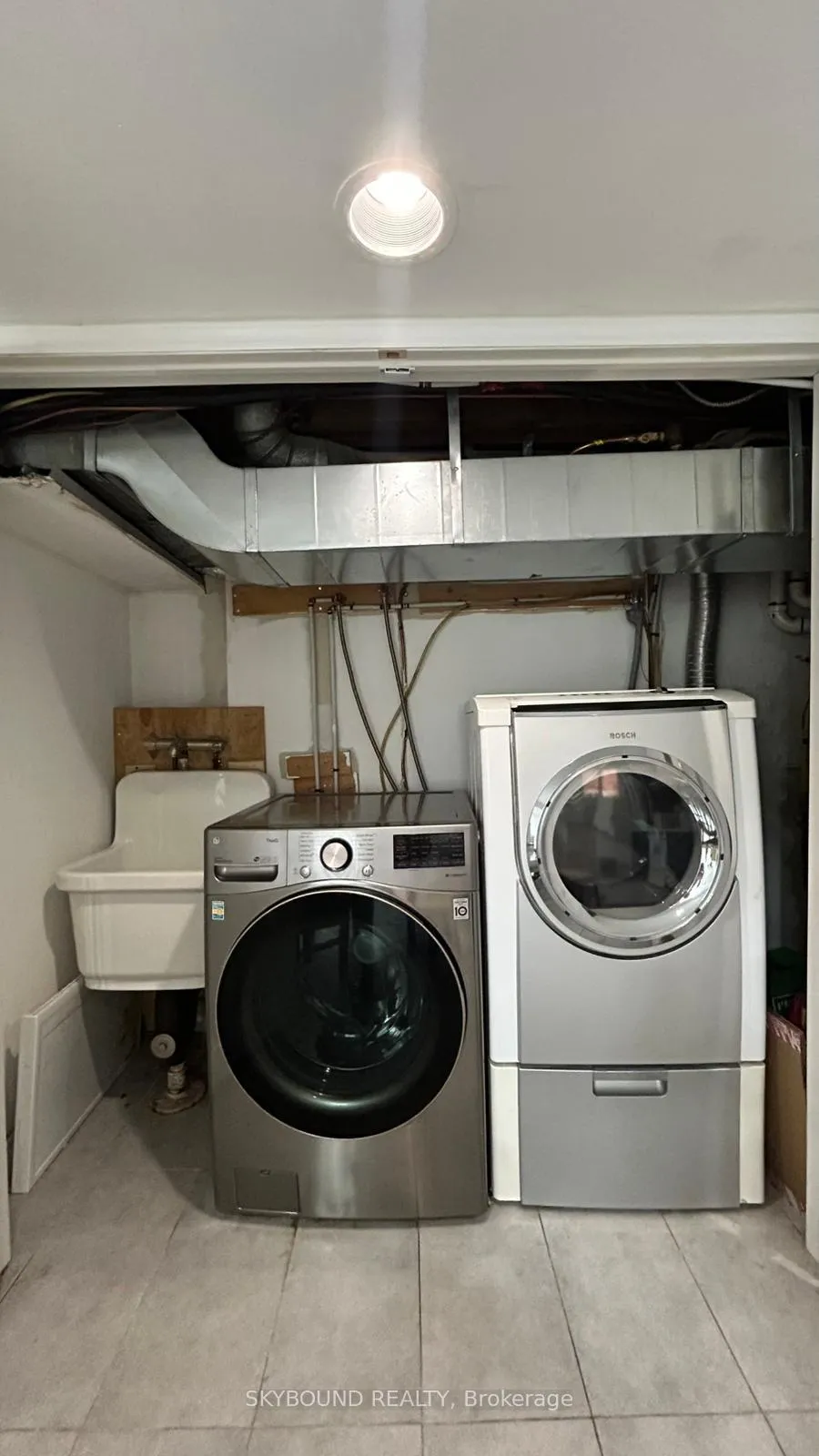 Photo 20 of Unit Lower, 8 Runnymede Road, Toronto, High Park-Swansea — HOMEH