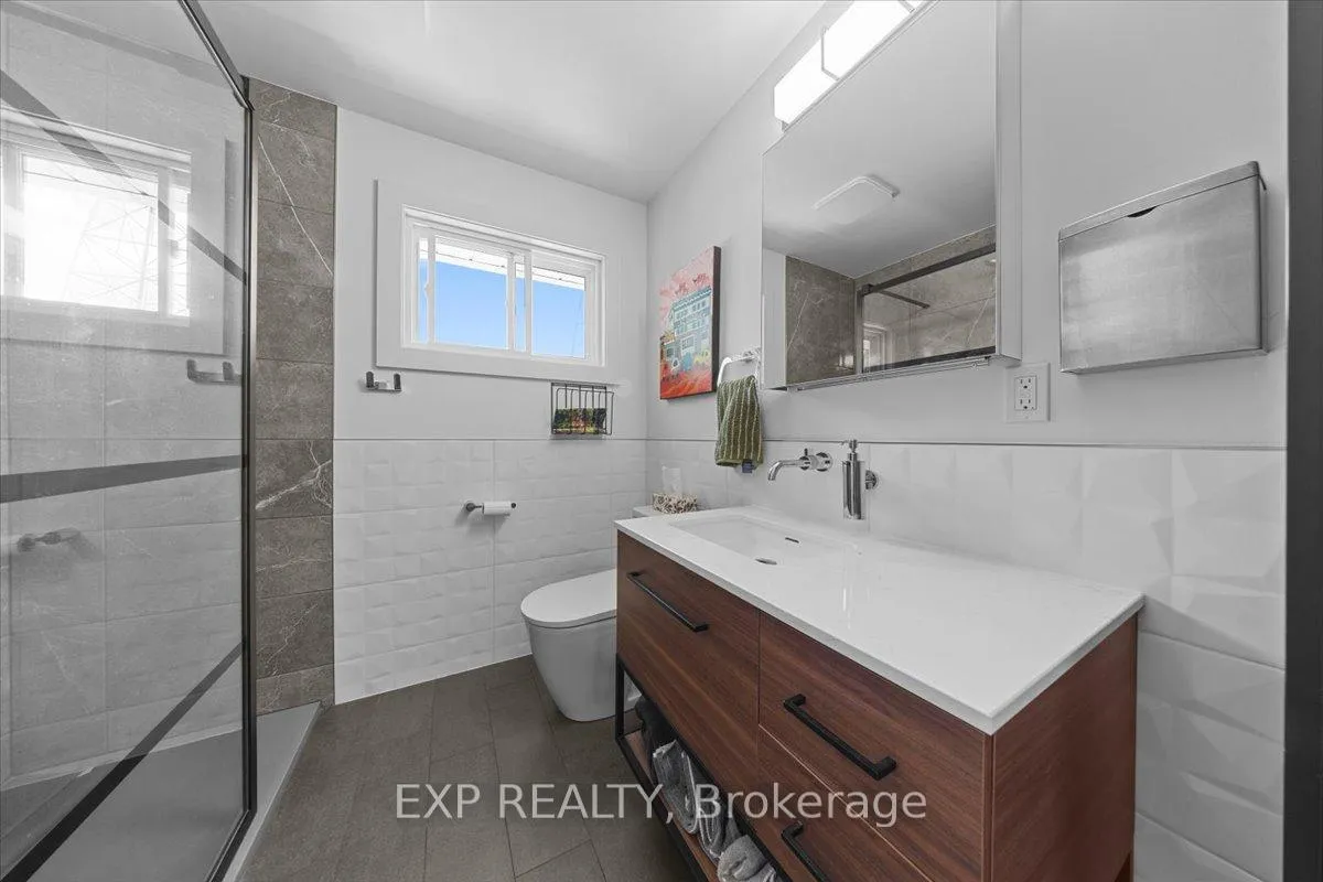 Photo 19 of 554 Browning Avenue, Ottawa, Riverview Park — HOMEH