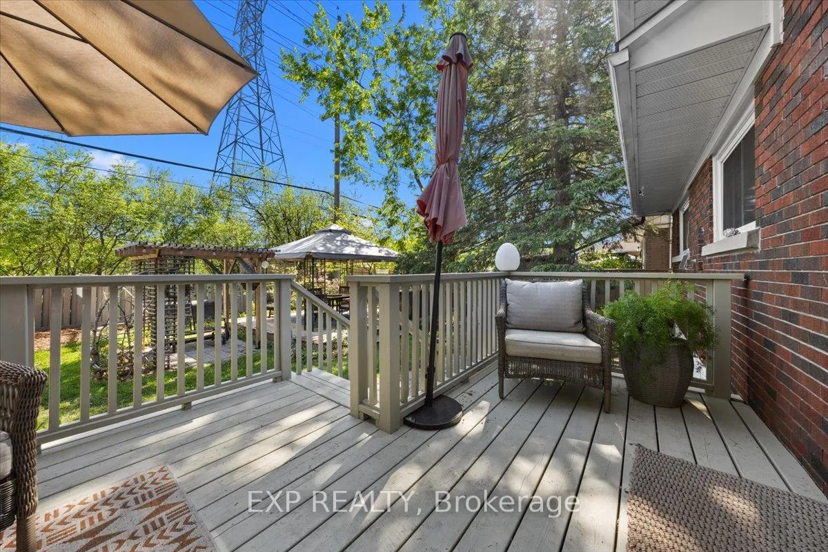 Photo 36 of 554 Browning Avenue, Ottawa, Riverview Park — HOMEH